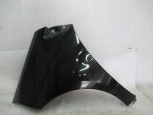 BLATNIK PREDNÝ LAVY MERCEDES A KLASA W169 BLATNIK PREDNÝ LAVY MERCEDES A KLASA W169