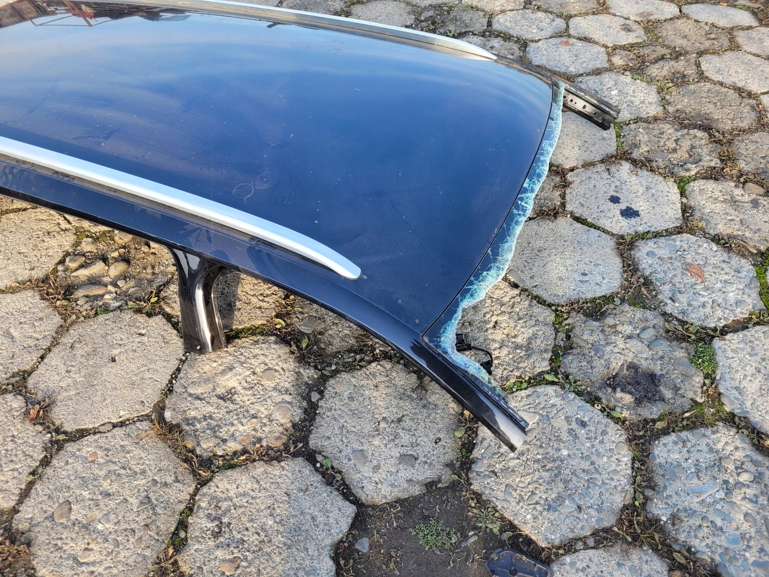 VW PASSAT B8 KOMBI STRECHA