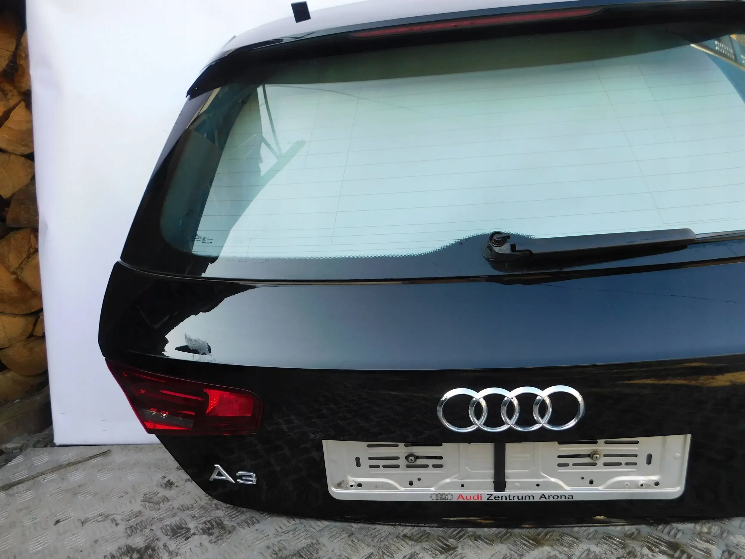 ZADNÁ KAPOTA AUDI A3 8V 3D