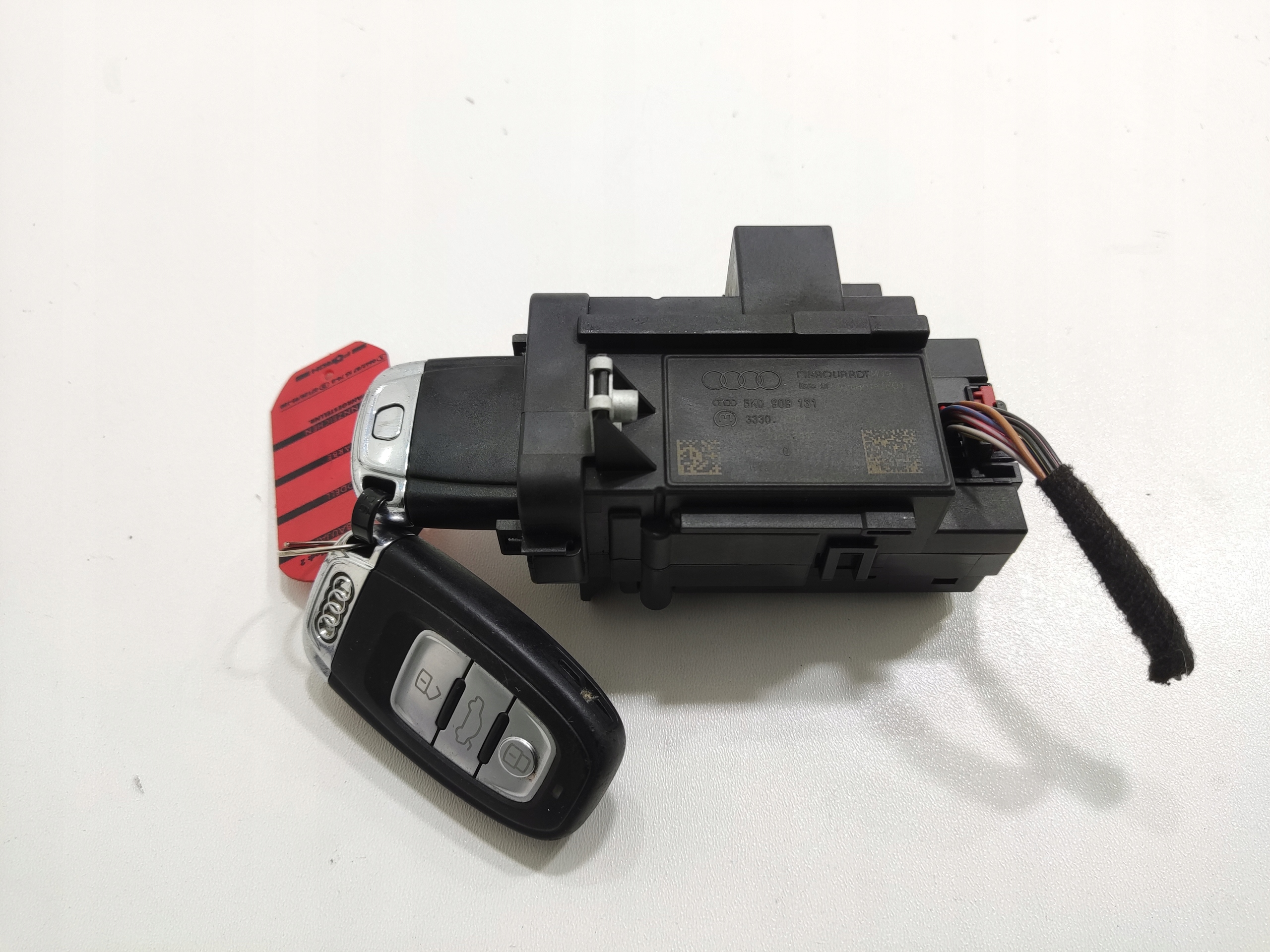 SPINACIA SKRINKA PILOT KLUC KLUCE AUDI A5 I 8T 2007-2011 8K0909131 8T0959754D