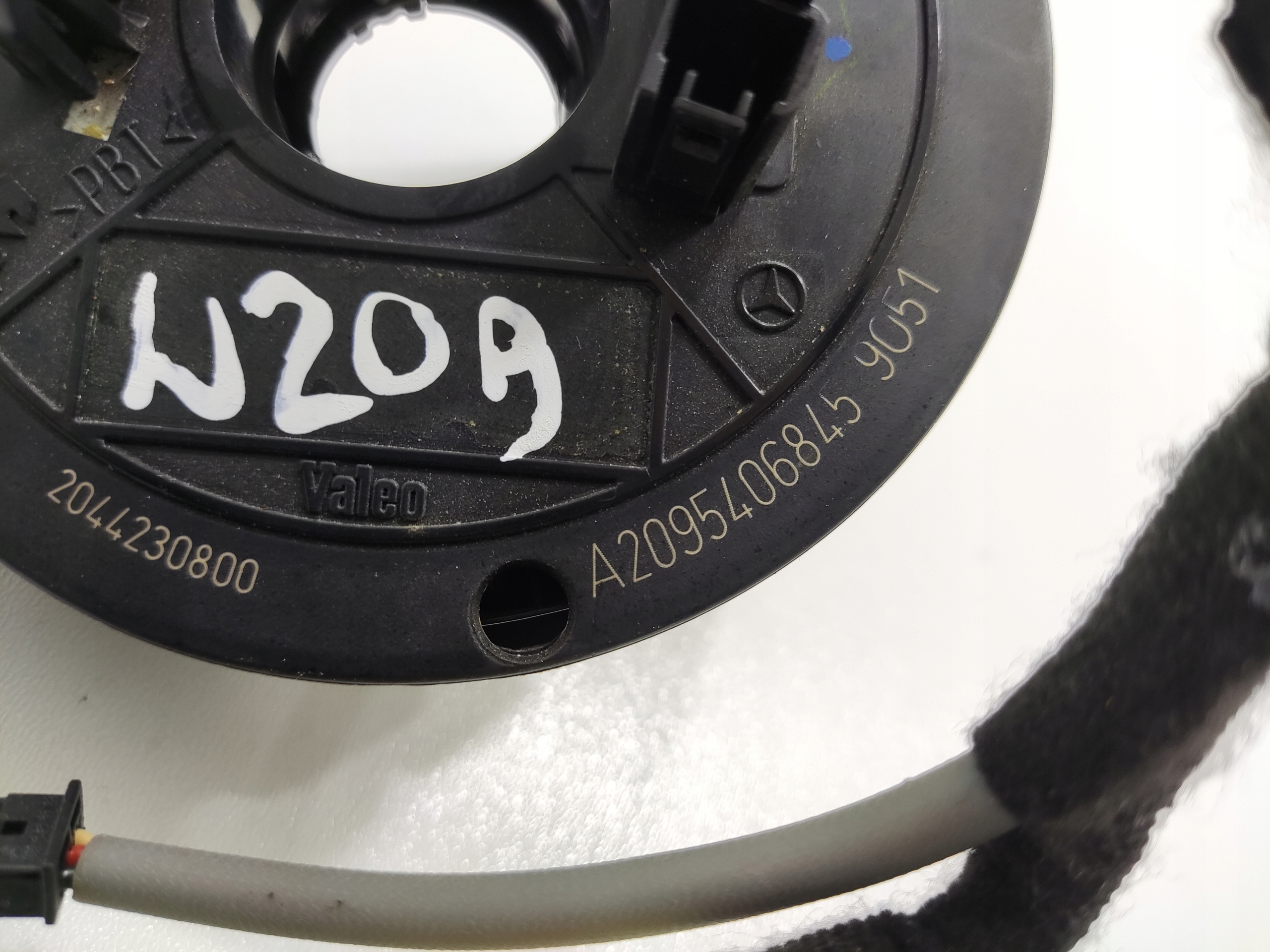 AIRBAGOVY KRUZOK POD VOLANT MERCEDES CLK W209 209 A2094640718 A2095406845 2005-09