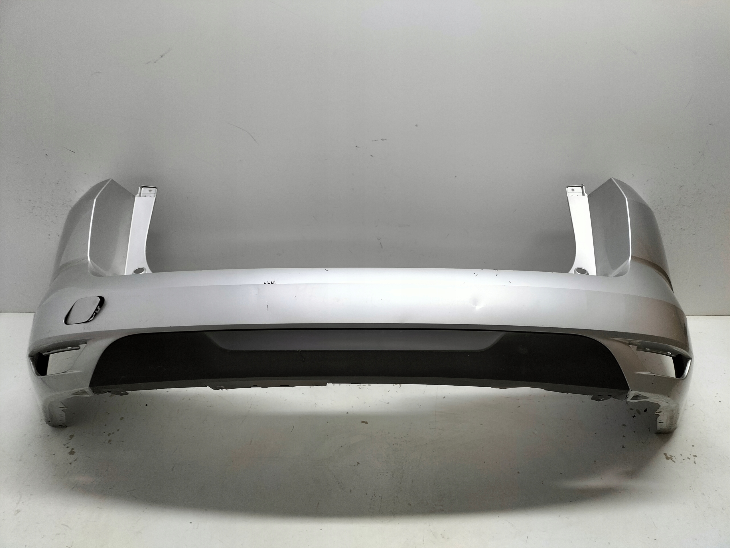 ZADNÝ NÁRAZNÍK RENAULT MEGANE 4 IV 16- KOMBI