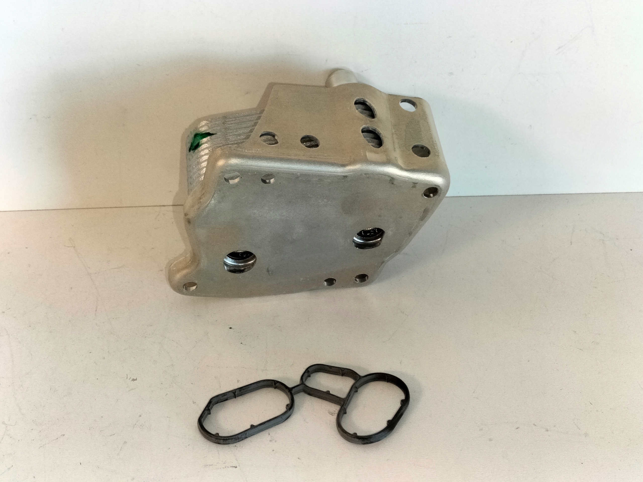 CHLADIC OLEJA BMW 1 E81 E87 04- BMW 3 E46 01- E90 E91 E92 E93 04-
