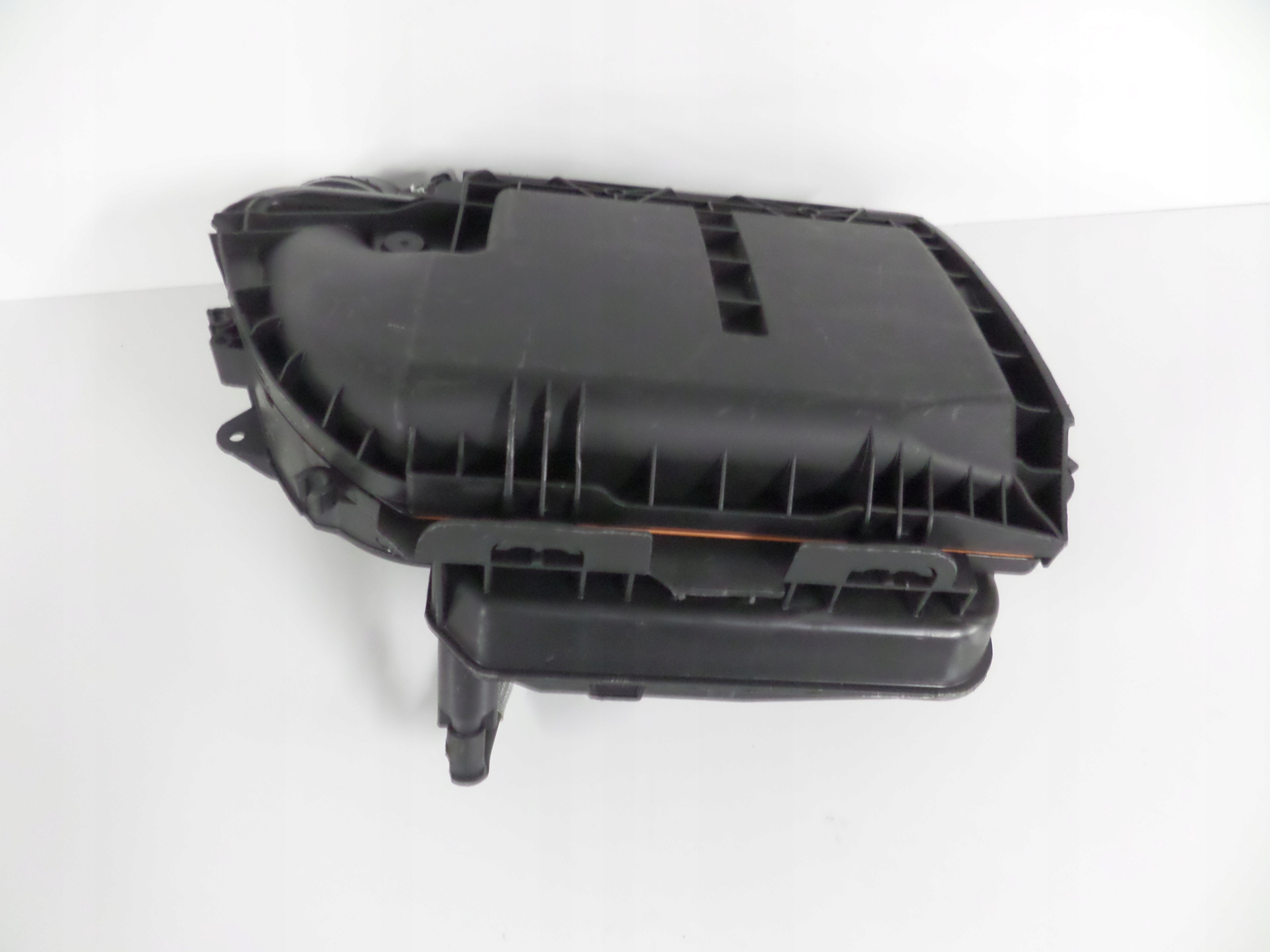 OBAL VZDUCHOVÉHO FILTERA PEUGEOT 208 12- 308 07-