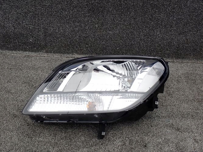 CHEVROLET ORLANDO 11- LAVE PREDNE SVETLO