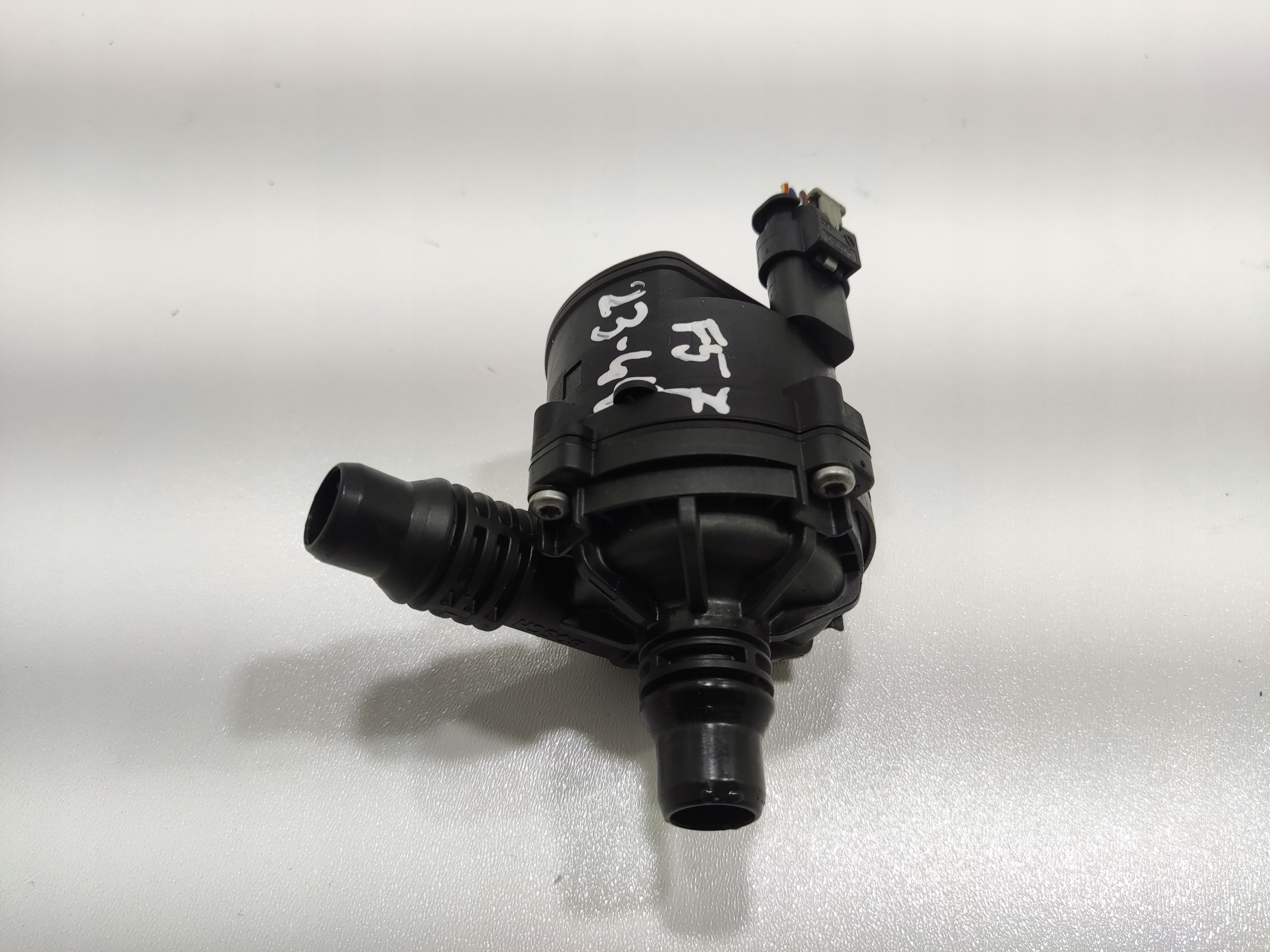 POMOCNÁ VODNÁ PUMPA MINI F55 F56 F57 1.5T 2018-2021 9470972