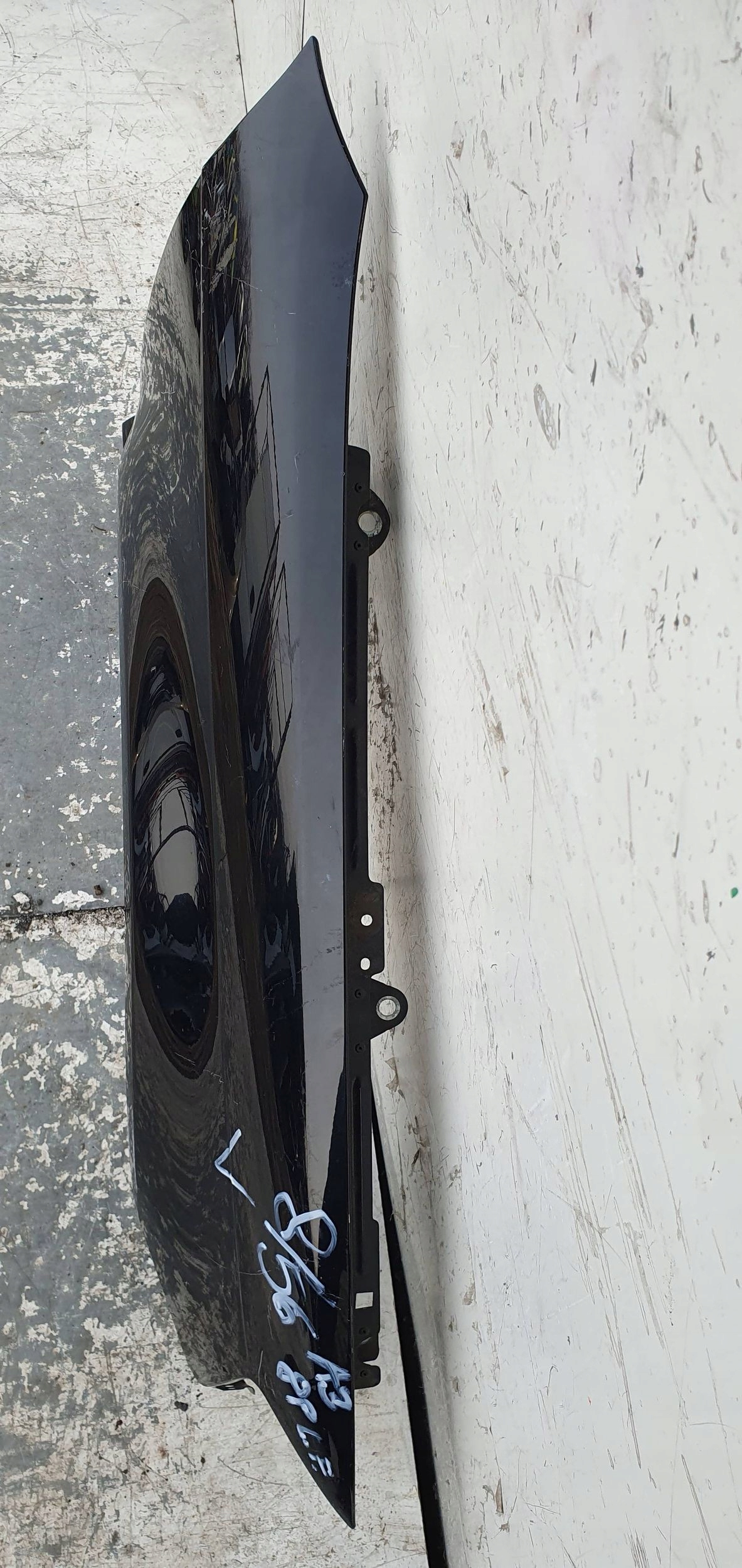 AUDI A3 S3 8P LIFT 08-012 PRAVY PREDNY BLATNIK