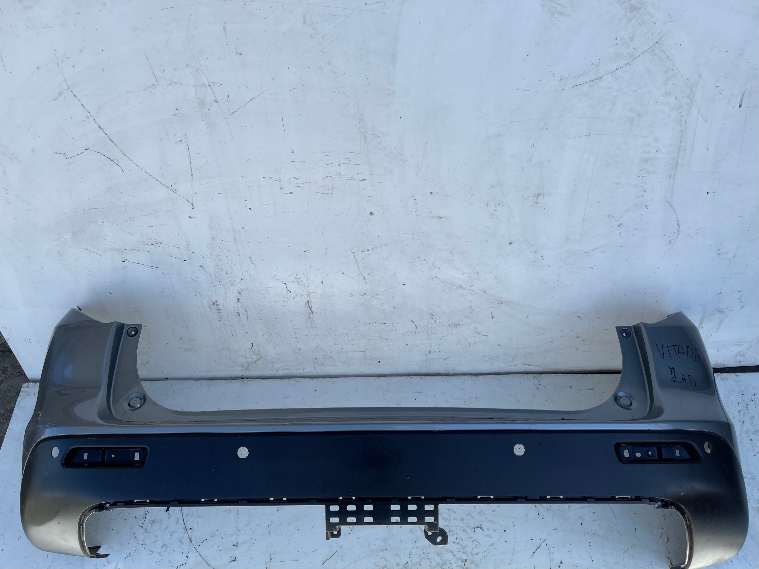 ZADNÝ NÁRAZNÍK SUZUKI VITARA 15-