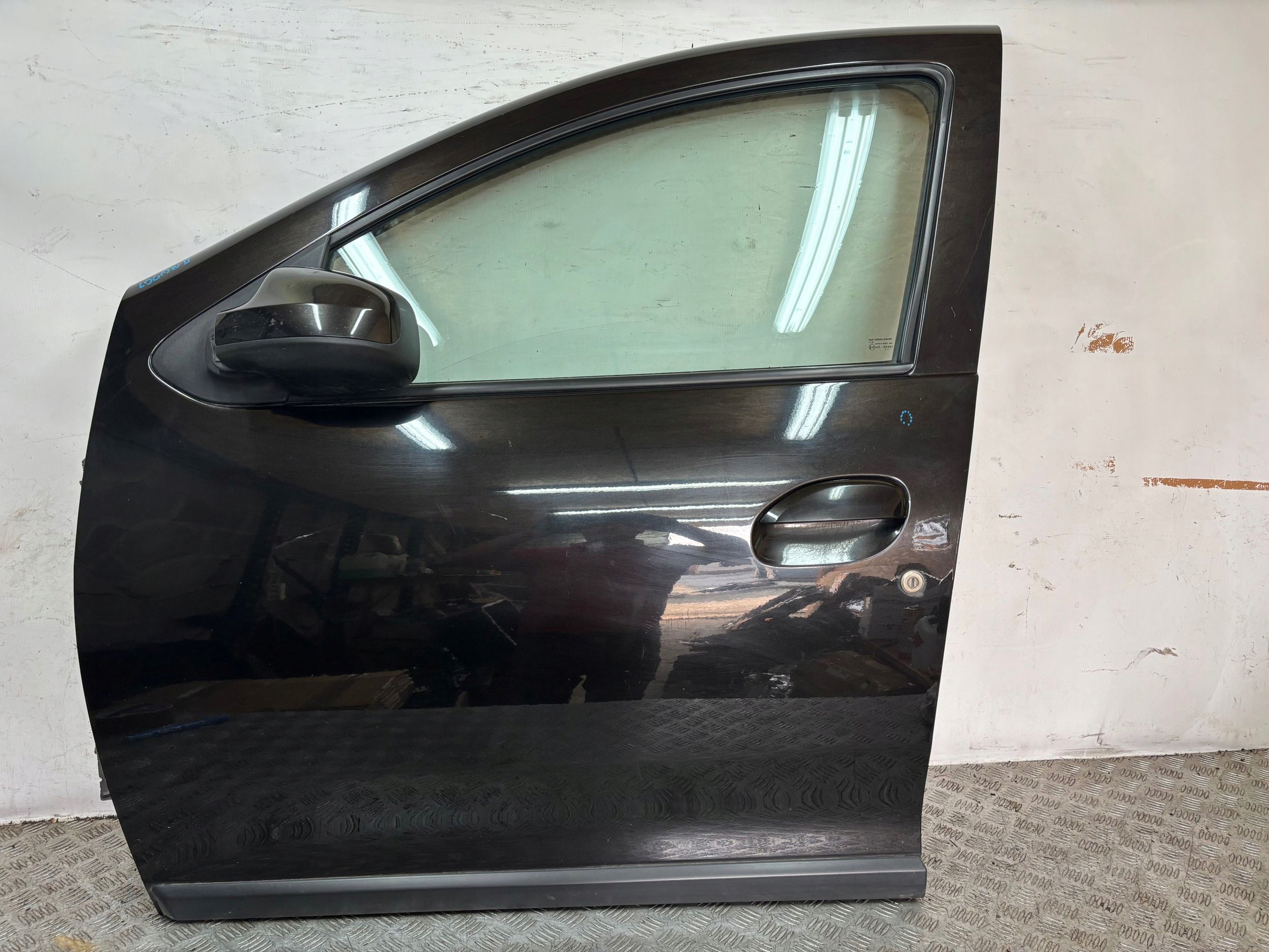 ĽAVÉ PREDNÉ DVERE DACIA LOGAN II 2 12-
