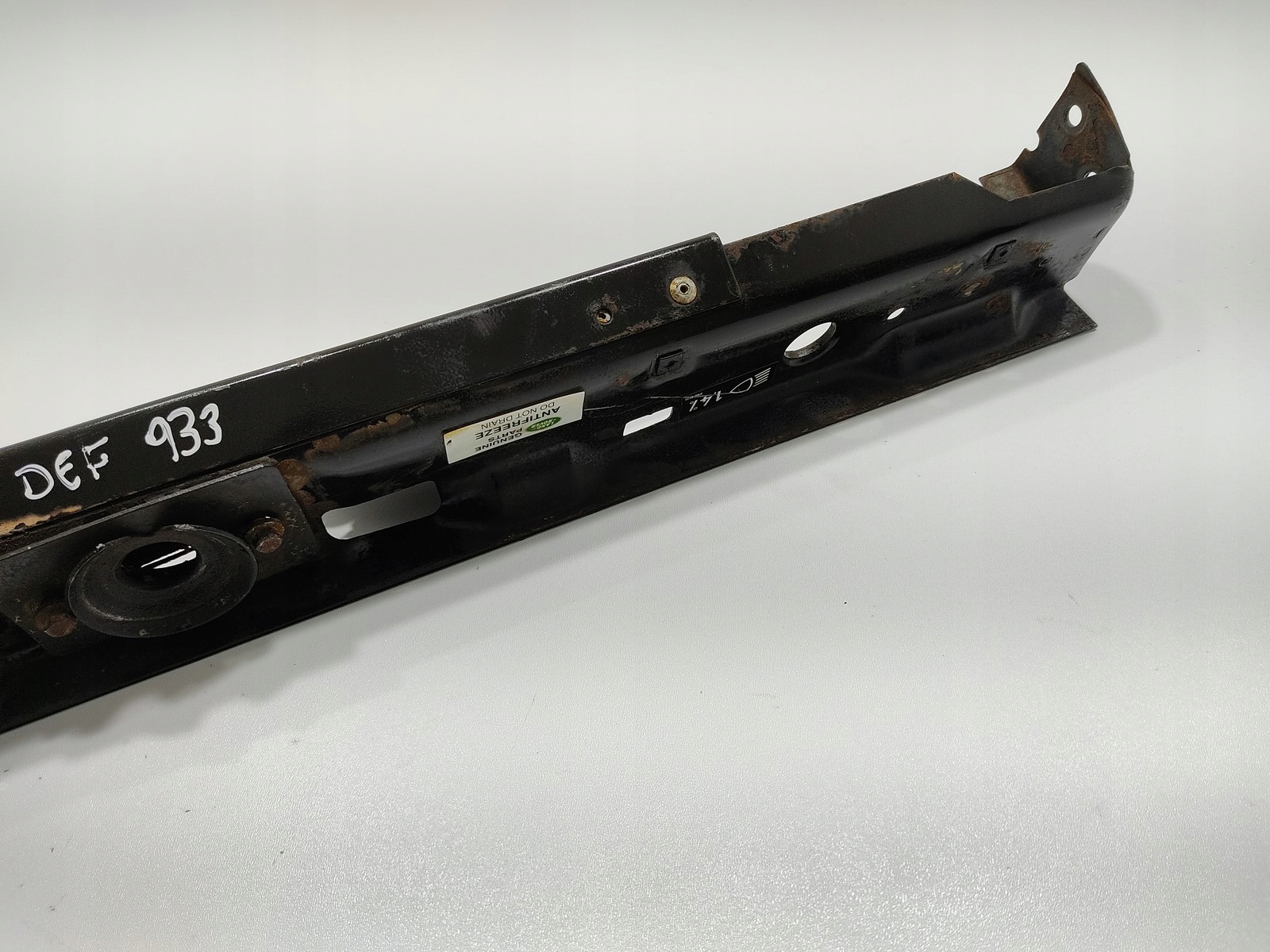 PREDNÉ ČELO VÝSTUHA LAND ROVER DEFENDER 2007-2014