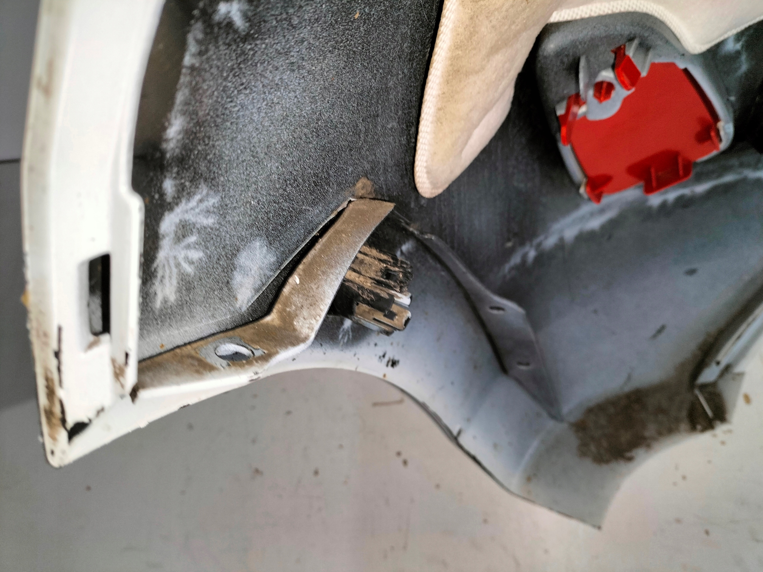 ZADNÝ NÁRAZNÍK FORD FIESTA MK8 17-