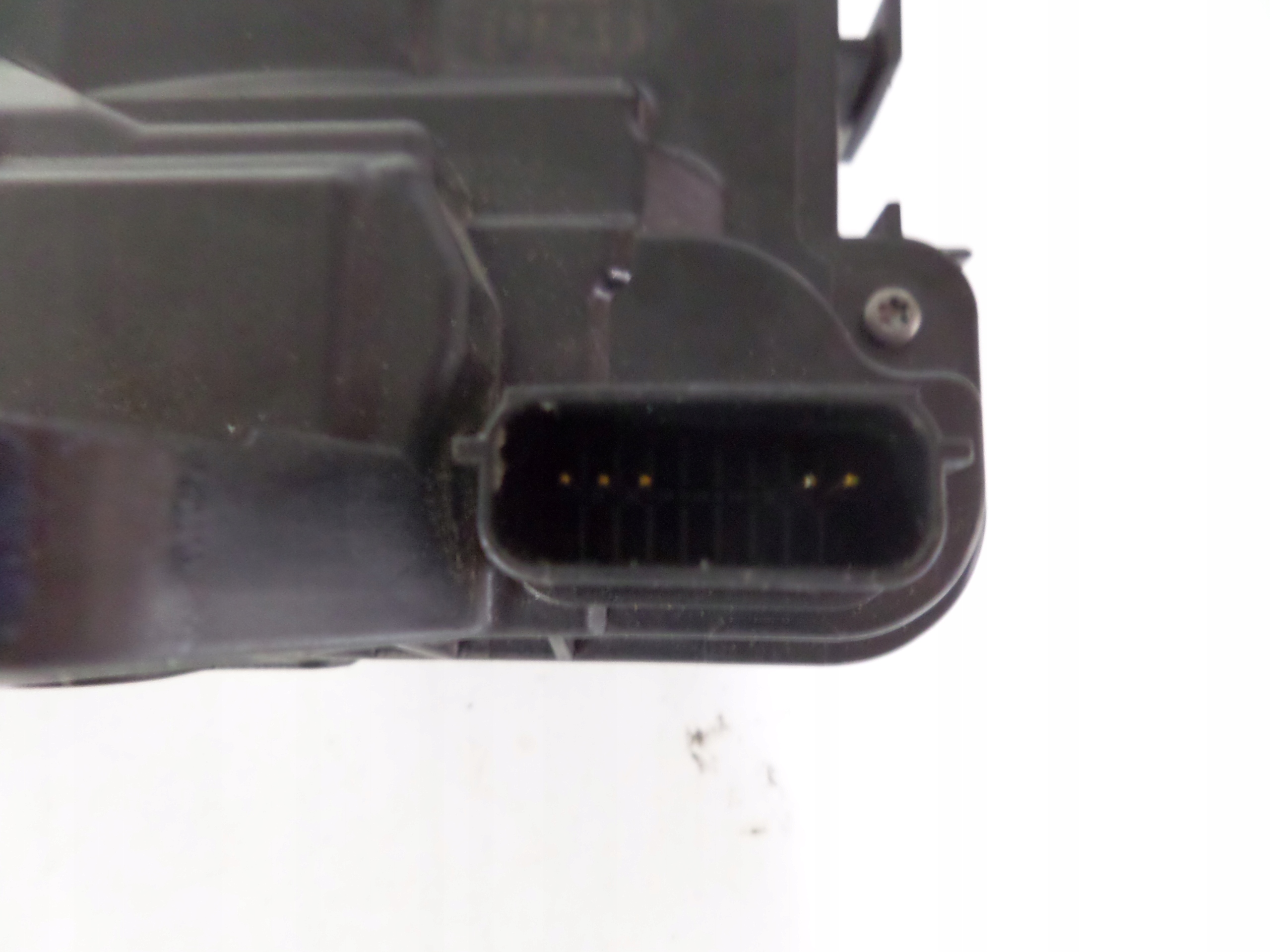 ZAMOK PRAVYCH ZADNYCH DVERI FORD FOCUS MK4 18-
