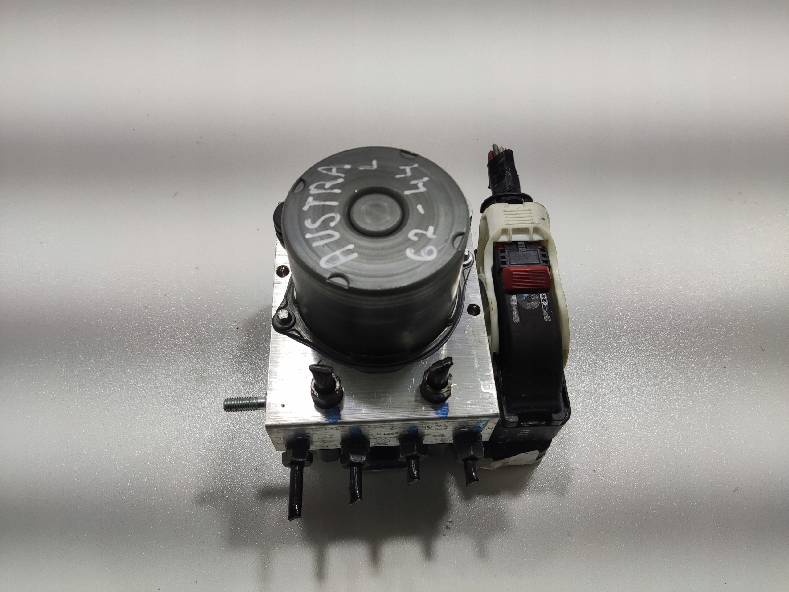 RIADIACA JEDNOTKA KOCKA ABS RENAULT AUSTRAL 1.2 E-TECH 2022-2025 476603961R