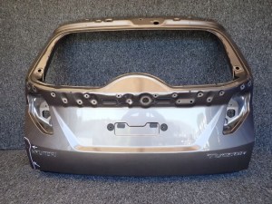 HYUNDAI TUCSON IV ZADNÁ KAPOTA HYUNDAI TUCSON IV ZADNÁ KAPOTA