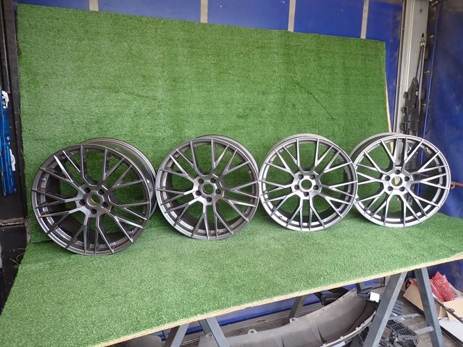ARCASTING BMW 8,5Jx20 ET25 5×120 KOLESA HLINIKOVE  KBA52608