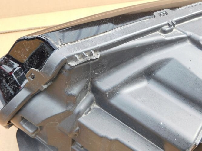 RANGE VOGUE BI XENON 13-16 PRAVE PREDNE SVETLO