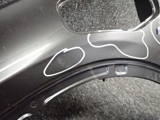 BMW X2 F39 HYBRID ĽAVÝ PREDNÝ BLATNÍK