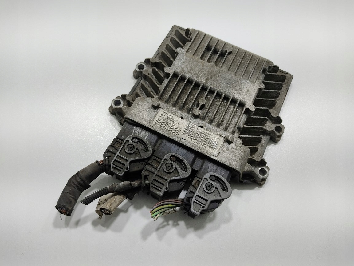 RIADIACA JEDNOTKA MOTORA JUMPY EXPERT II 2.0 HDI 9661642180 9664807380