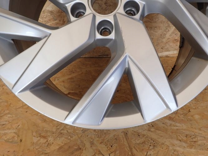 VW TIGUAN 7Jx18 ET43 5×112 HLINIKOVY DISK ELEKTRON