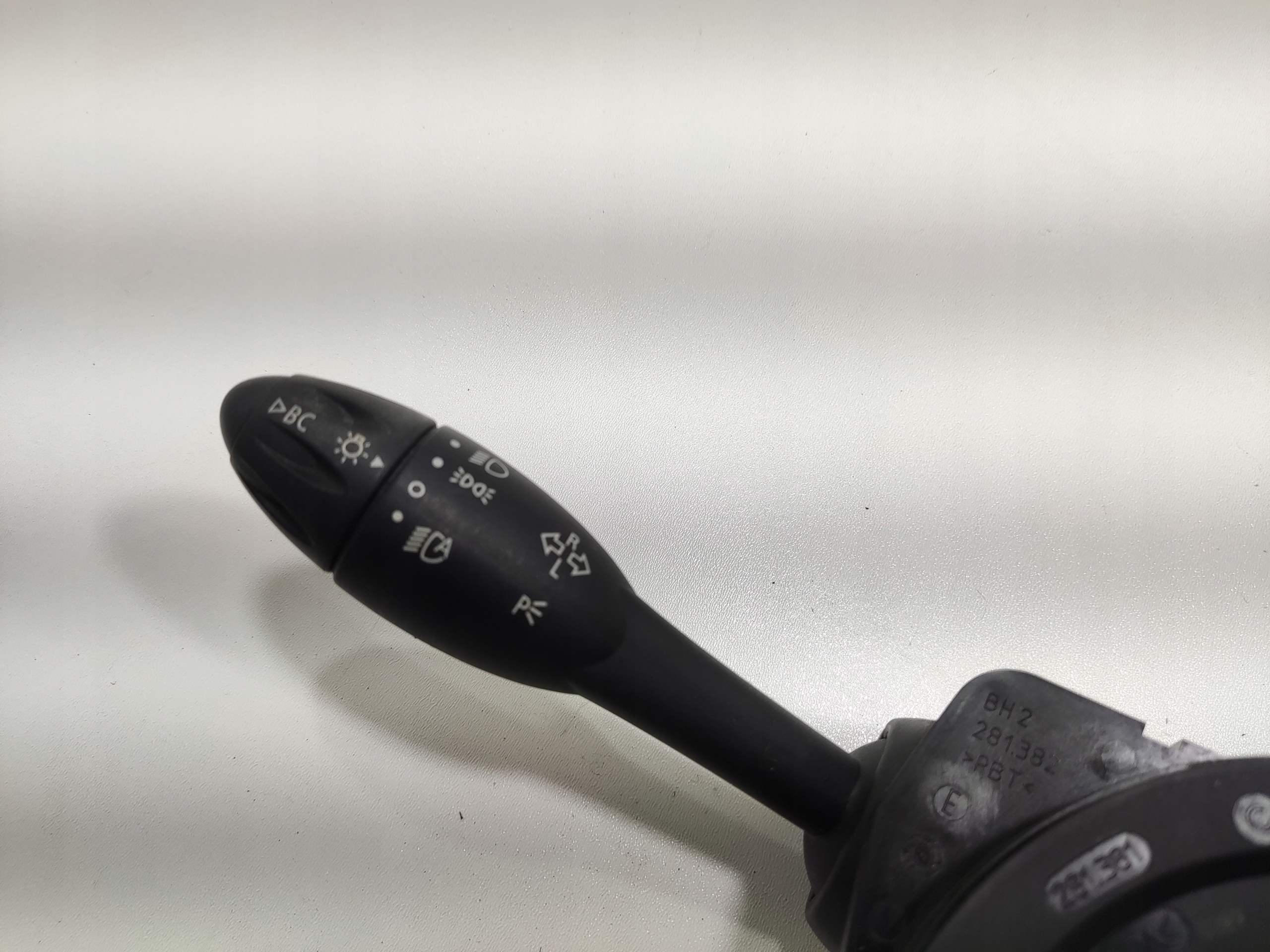 PÁČKY POD VOLANT MINI COUNTRYMAN R60 2010-2015 9253768