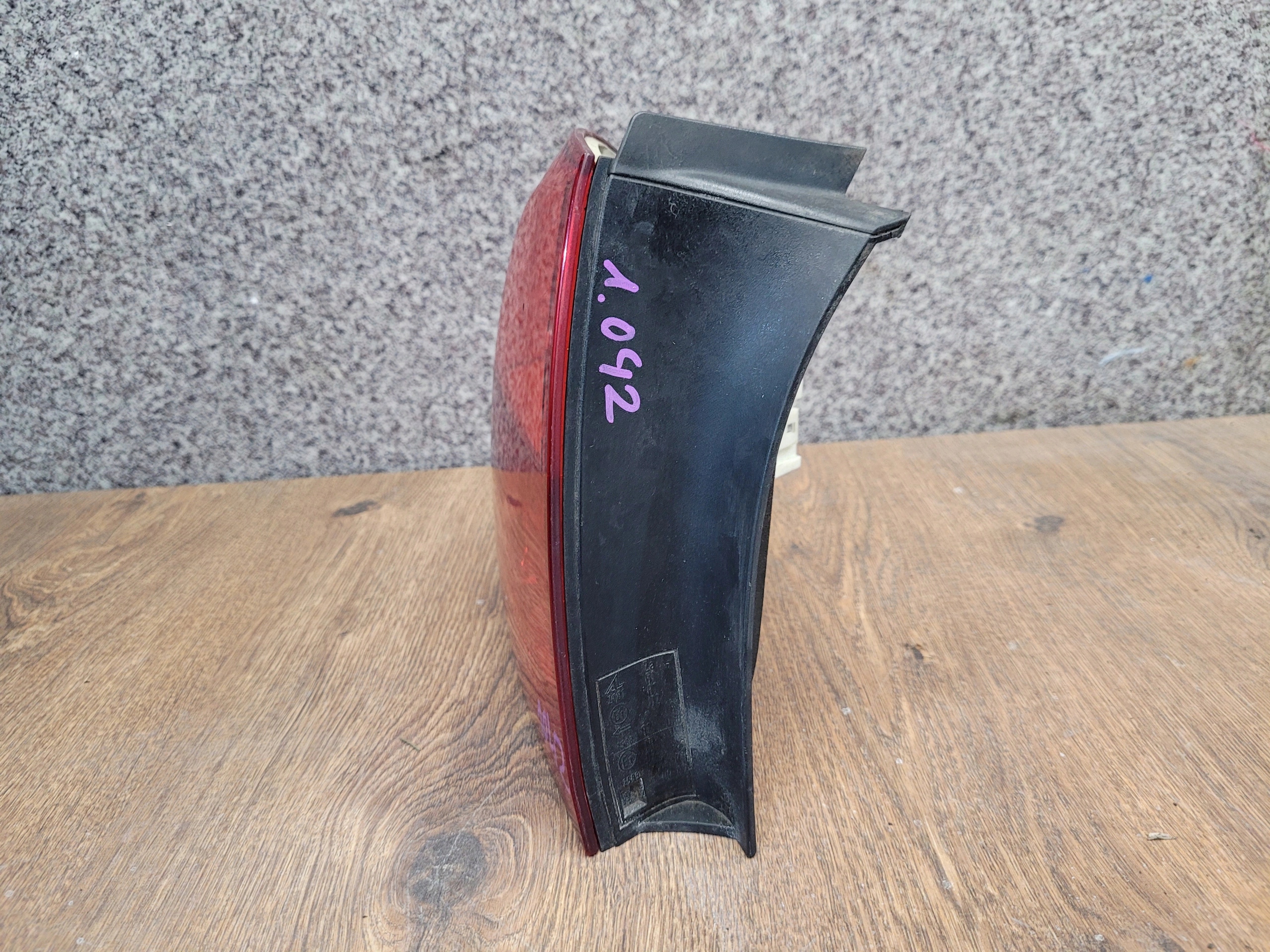 BMW 3 E91 LIFT LAVE ZADNE SVETLO 4871737