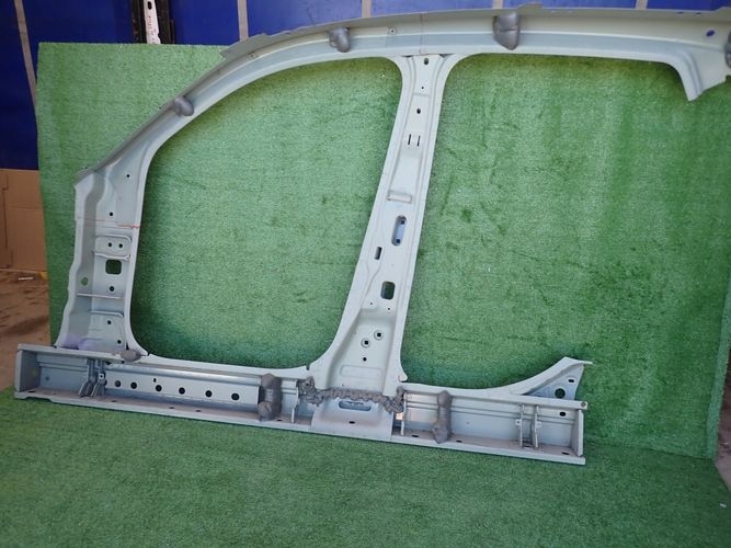 MERCEDES W253 253 GLC PRAVY PRAH PRAVÉ STLPIK A2536371800