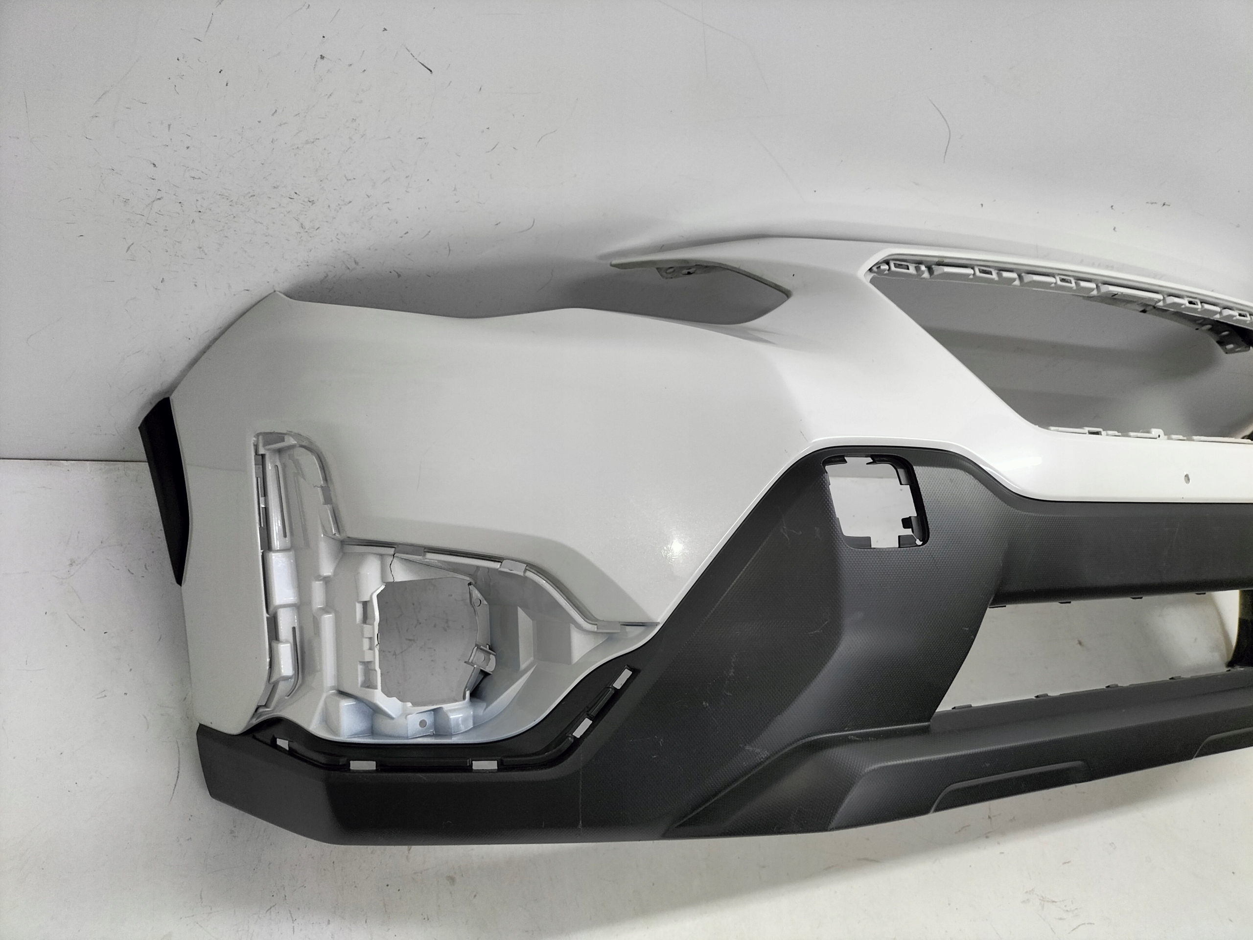 PREDNÝ NÁRAZNÍK SUBARU XV CROSSTREK LIFT 20-