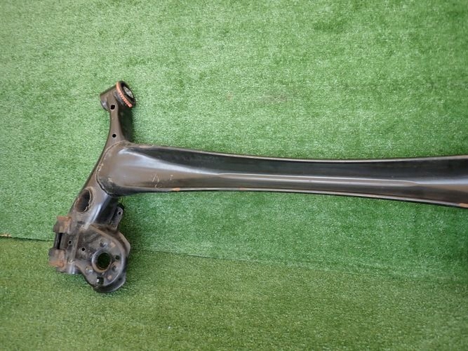OPEL CORSA F ELECTRIC oś ZADna VÝSTUHA P13052311207