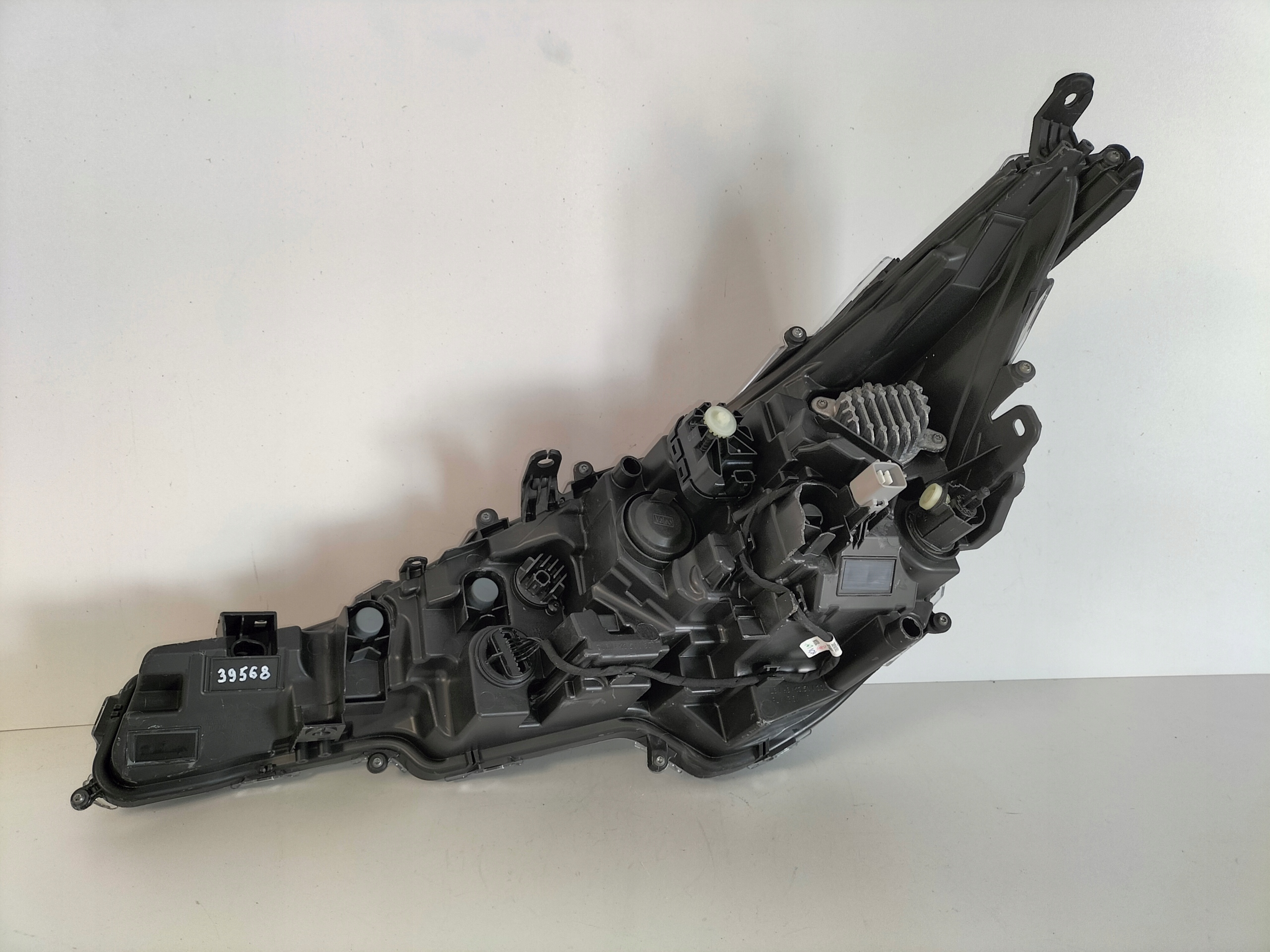 PRAVE PREDNE SVETLO TOYOTA COROLLA E21 18-22 HB/KOMBI FULL LED