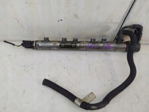 BMW E90 2.0D VSTREKOVACIA RAMPA 0445214183 BMW E90 2.0D VSTREKOVACIA RAMPA 0445214183