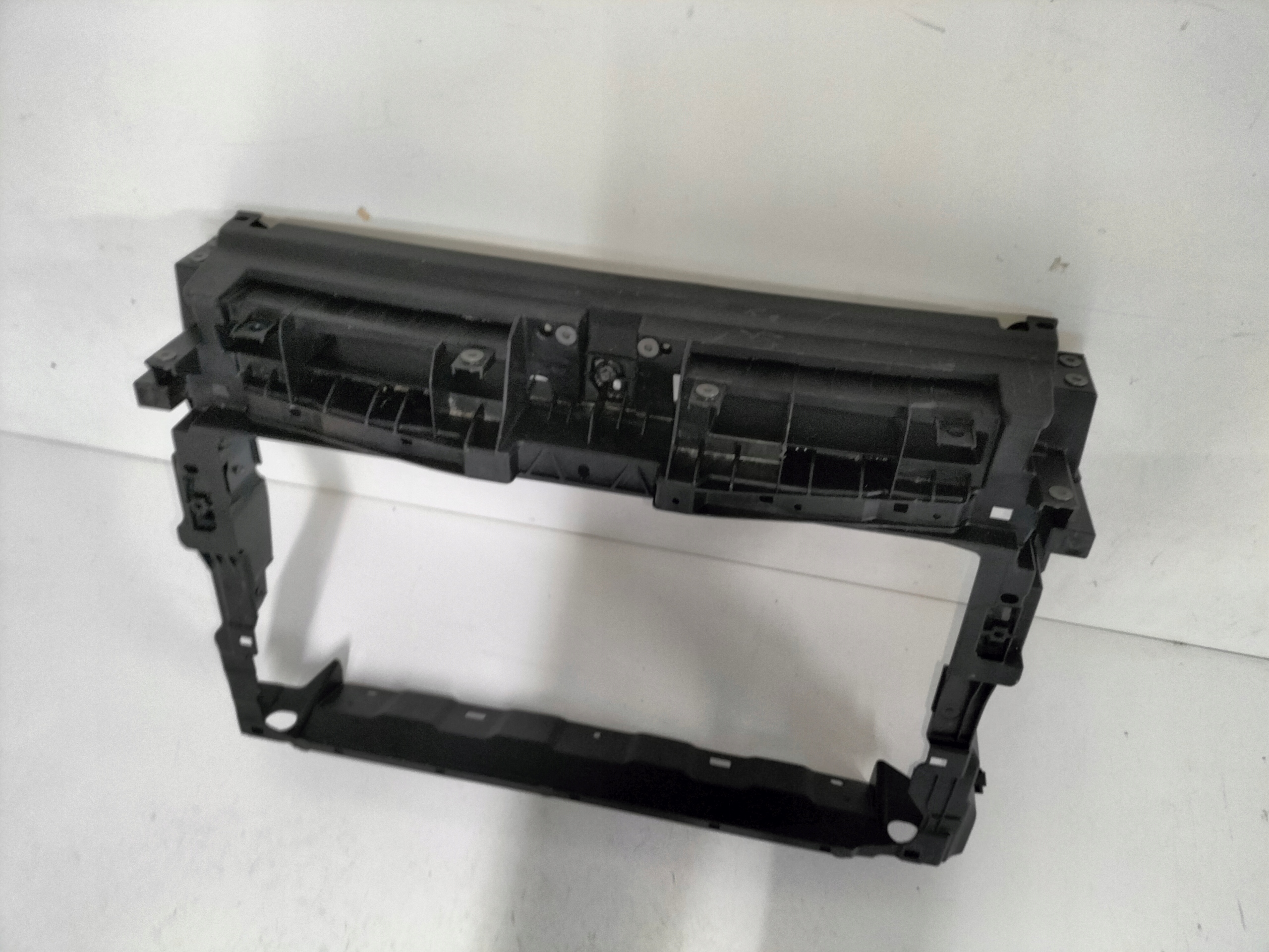 PREDNÉ ČELO SEAT TARRACO 18-