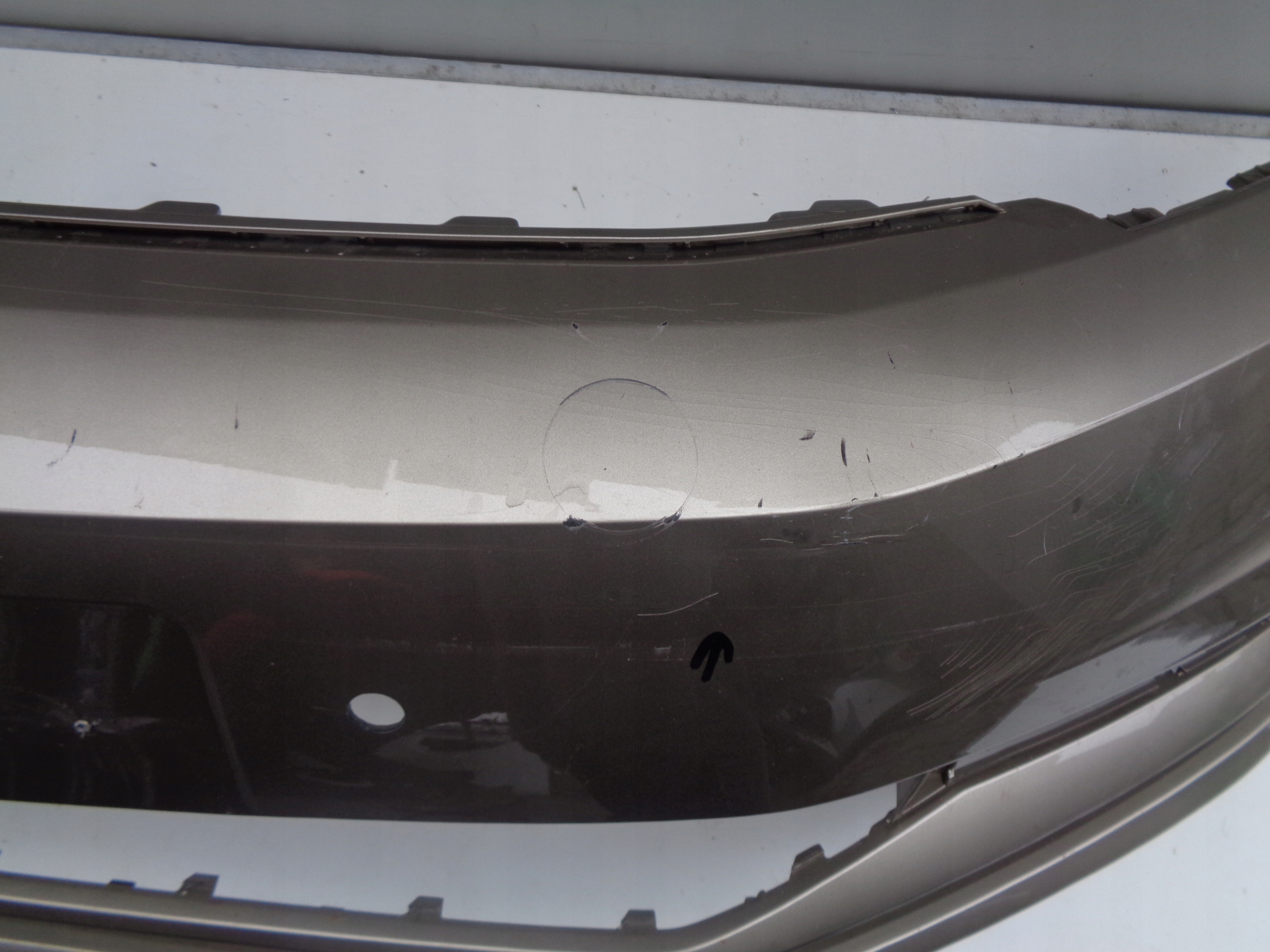 PREDNÝ NÁRAZNÍK VW TOURAN 5T 5TA 16- NR 23237