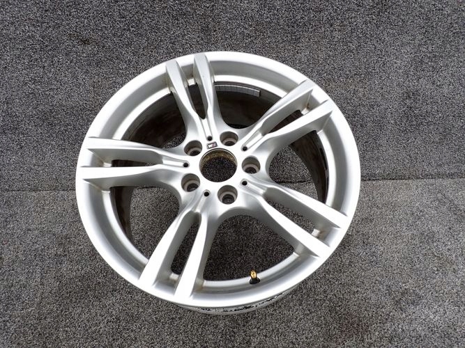 BMW F20 F30 8,5Jx18 ET47 5×120 HLINIKOVY DISK ELEKTRON