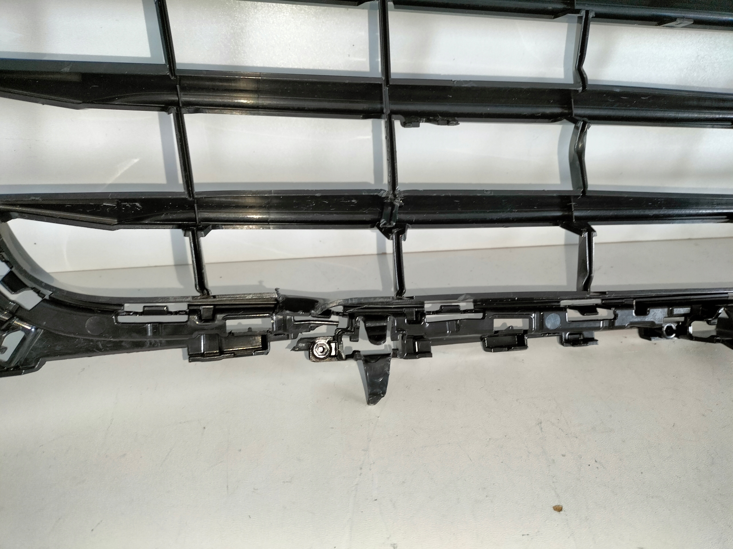 MRIEZKA LISTA AUDI A3 8V 12-16 SEDAN S3