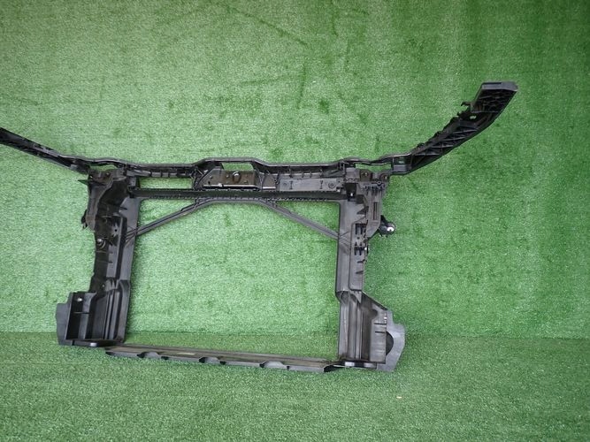 AUDI A1 8XA LIFT 14- PREDNÉ PÁS  8XA805588