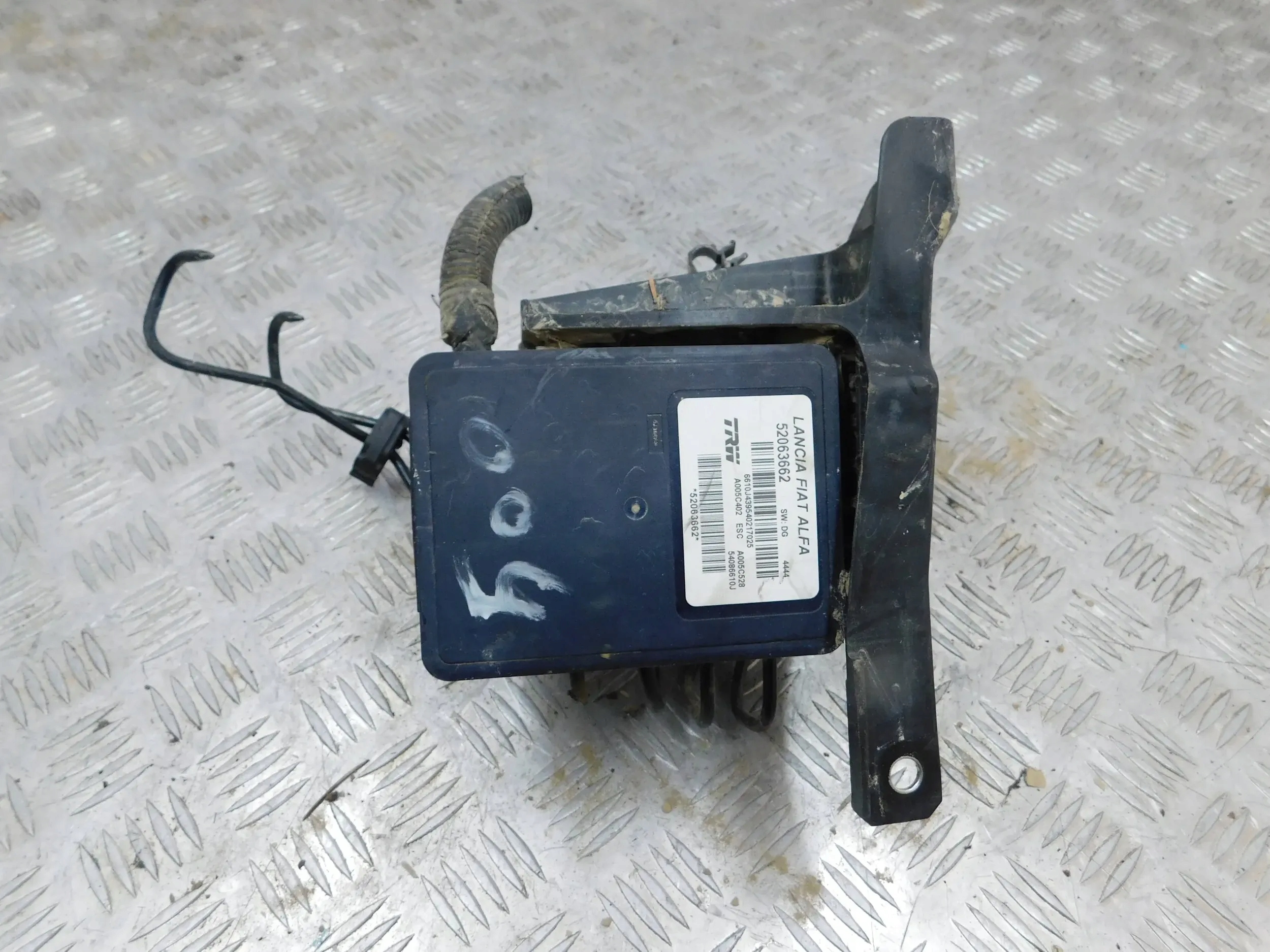 KOCKA ABS FIAT 500L 52063662