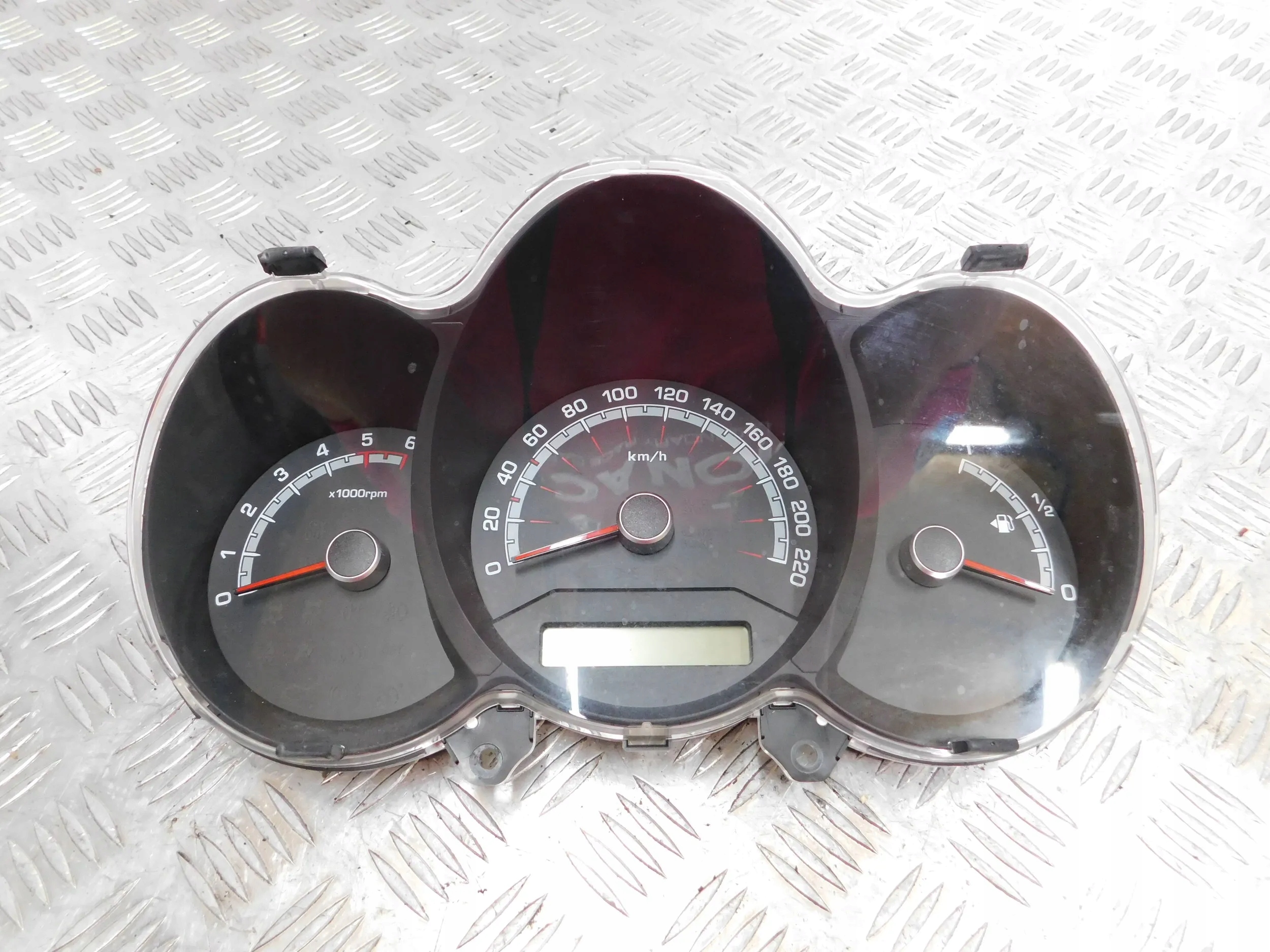 TACHOMETER BUDIKY KIA VENGA 1.4 16V
