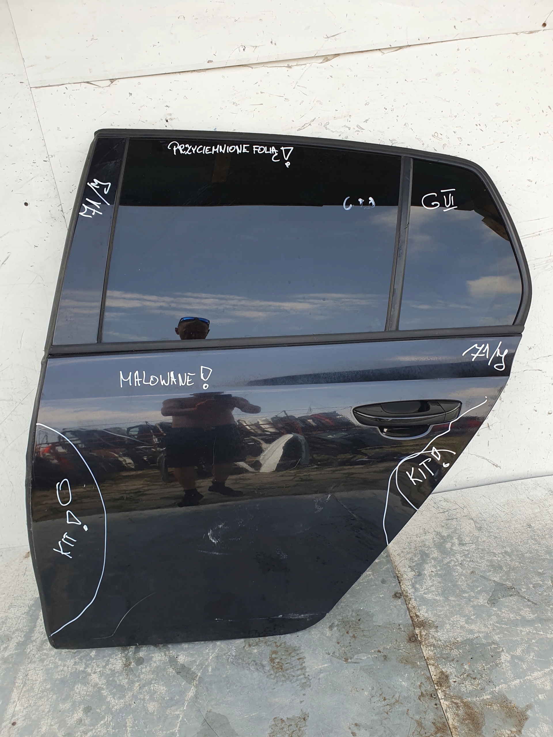 VW GOLF VI 6 HB LAVE ZADNE DVERE