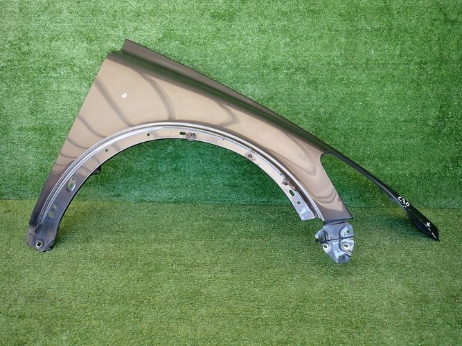 VOLVO C30 LIFT 06- PRAVY PREDNY BLATNIK