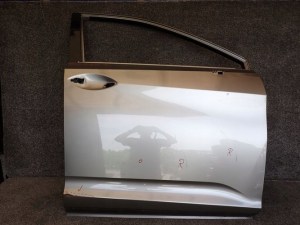 LEXUS RX IV 4 15- PRAVE PREDNE DVERE LEXUS RX IV 4 15- PRAVE PREDNE DVERE