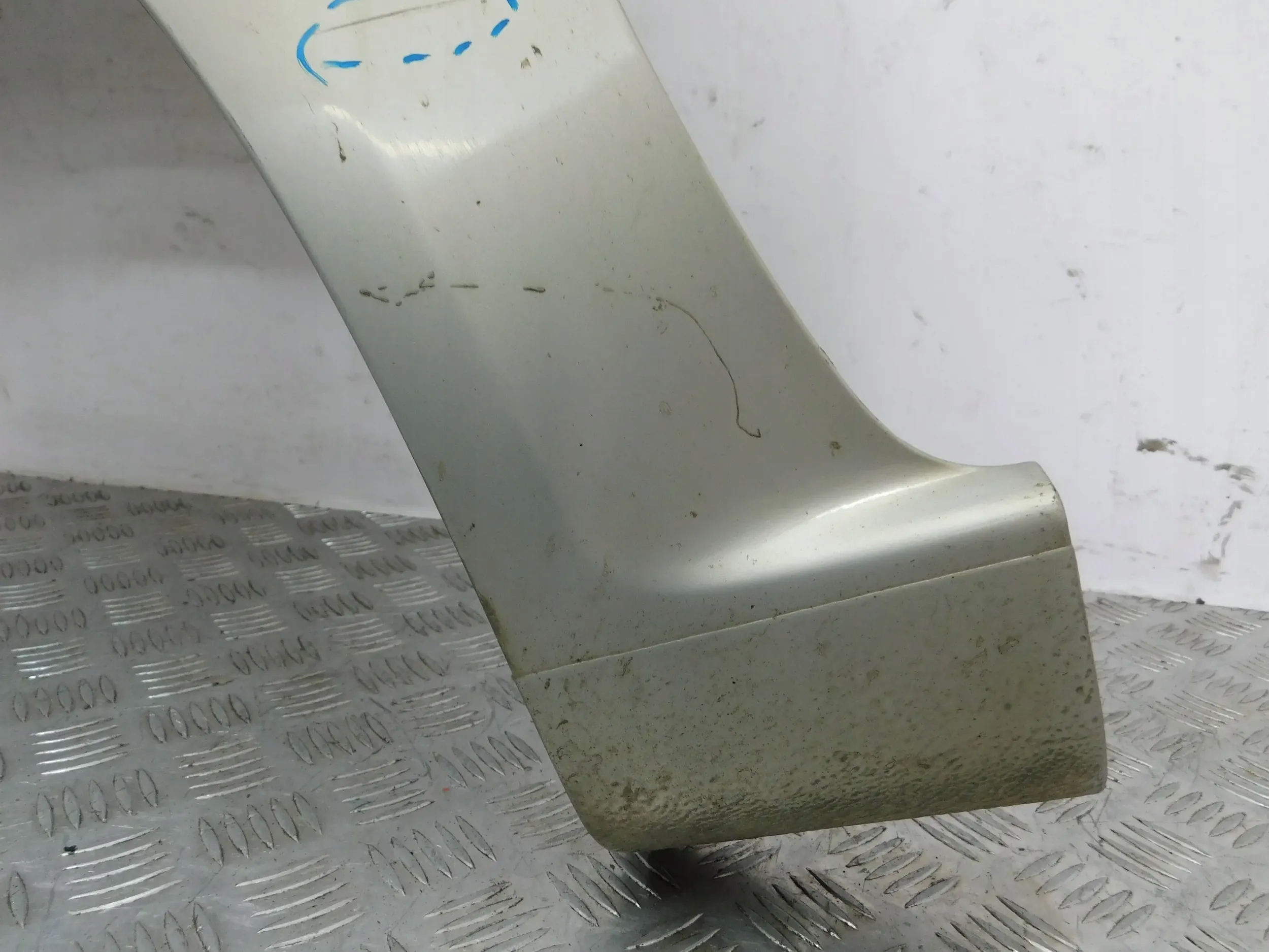 BLATNIK PREDNÝ LAVY OPEL ZAFIRA B