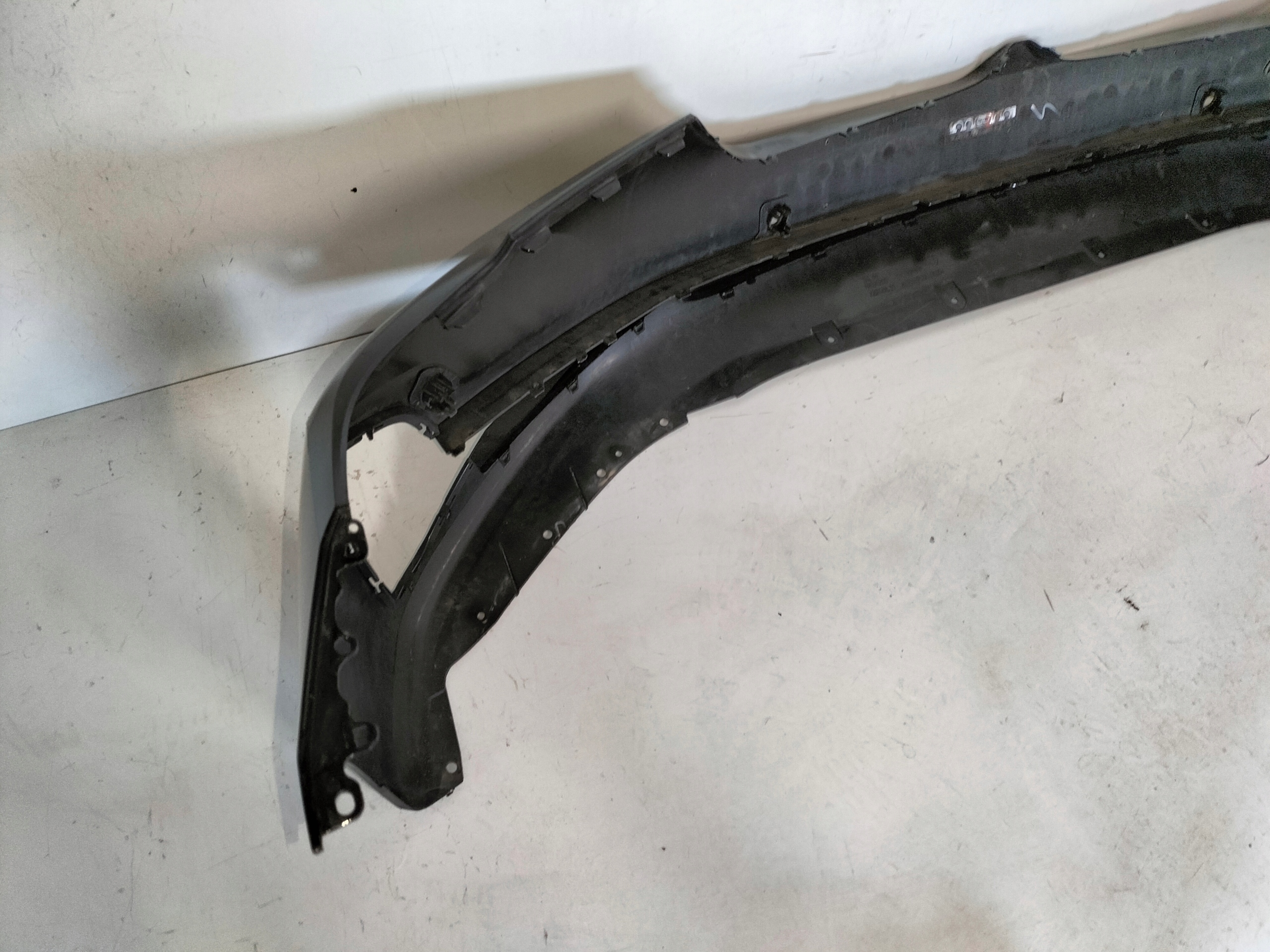 PREDNÝ NÁRAZNÍK BMW 5 G30 G31 LIFT 20-