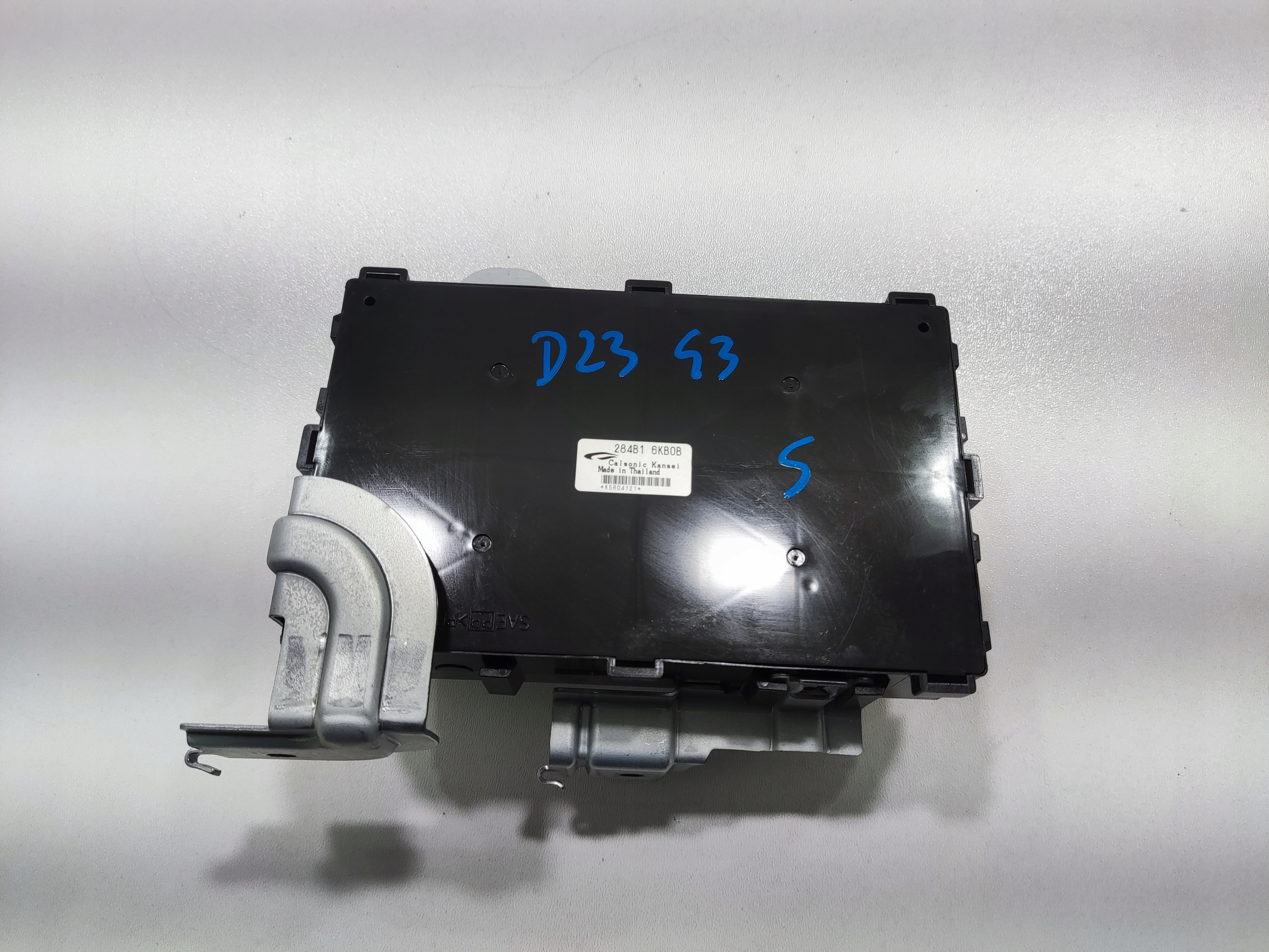 MODUL RIADIACA JEDNOTKA BSI NISSAN NAVARA IV D23 NP300 284B16KB0B 2015-2022