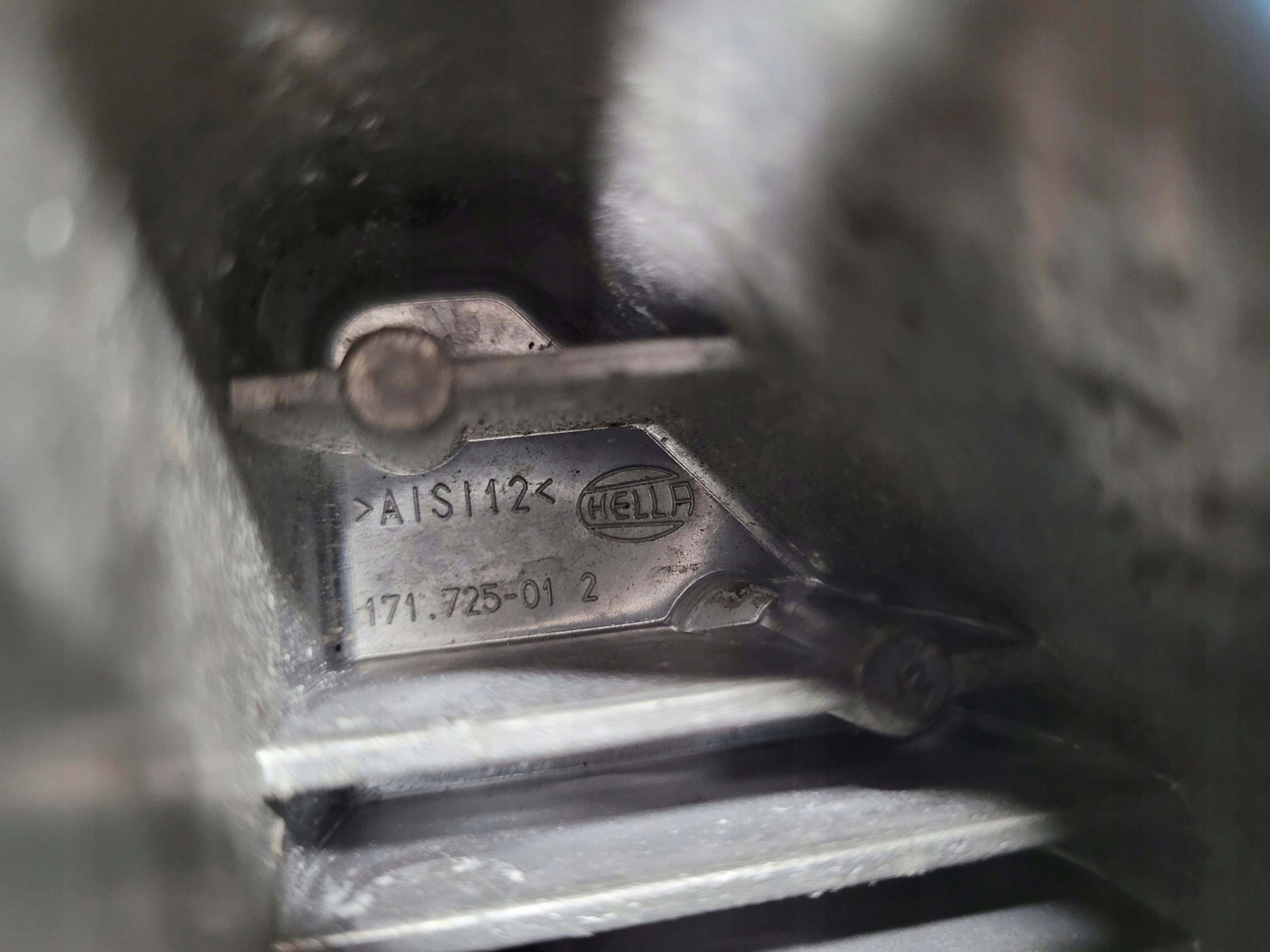 BMW 5GT F07 LAVA SMEROVKA 17172501