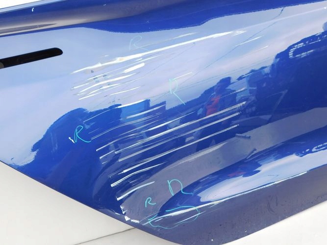 TESLA S 16- PRAVE ZADNE DVERE