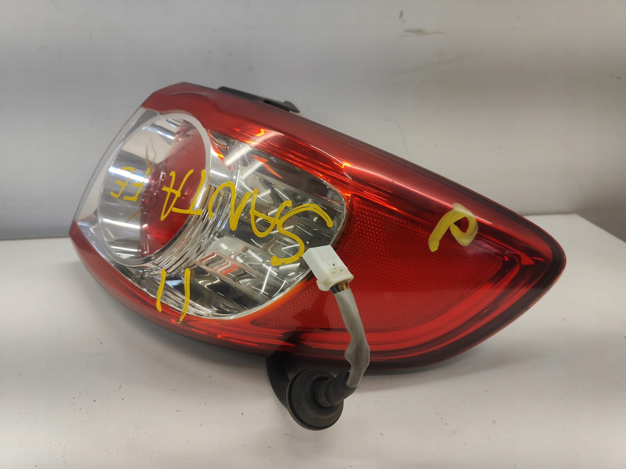 Hyundai santa fe II lift 09-12 924022B5 PRAVE ZADNE SVETLO