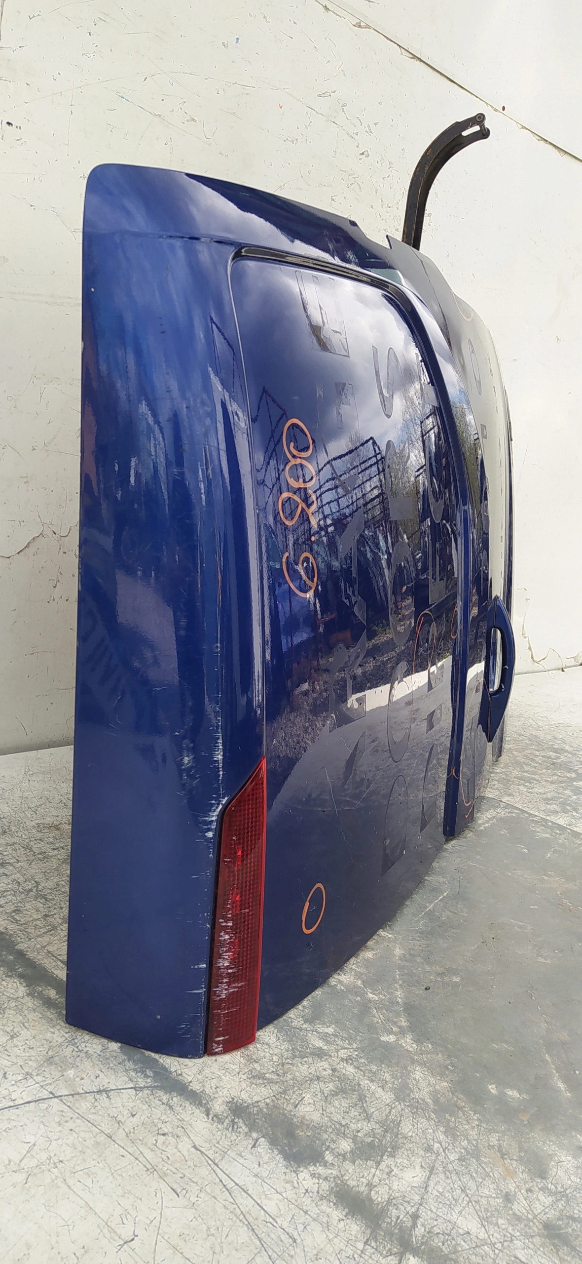 FORD TRANSIT CUSTOM PRAVÉ ZADNÉ KRÍDLOVÉ DVERE