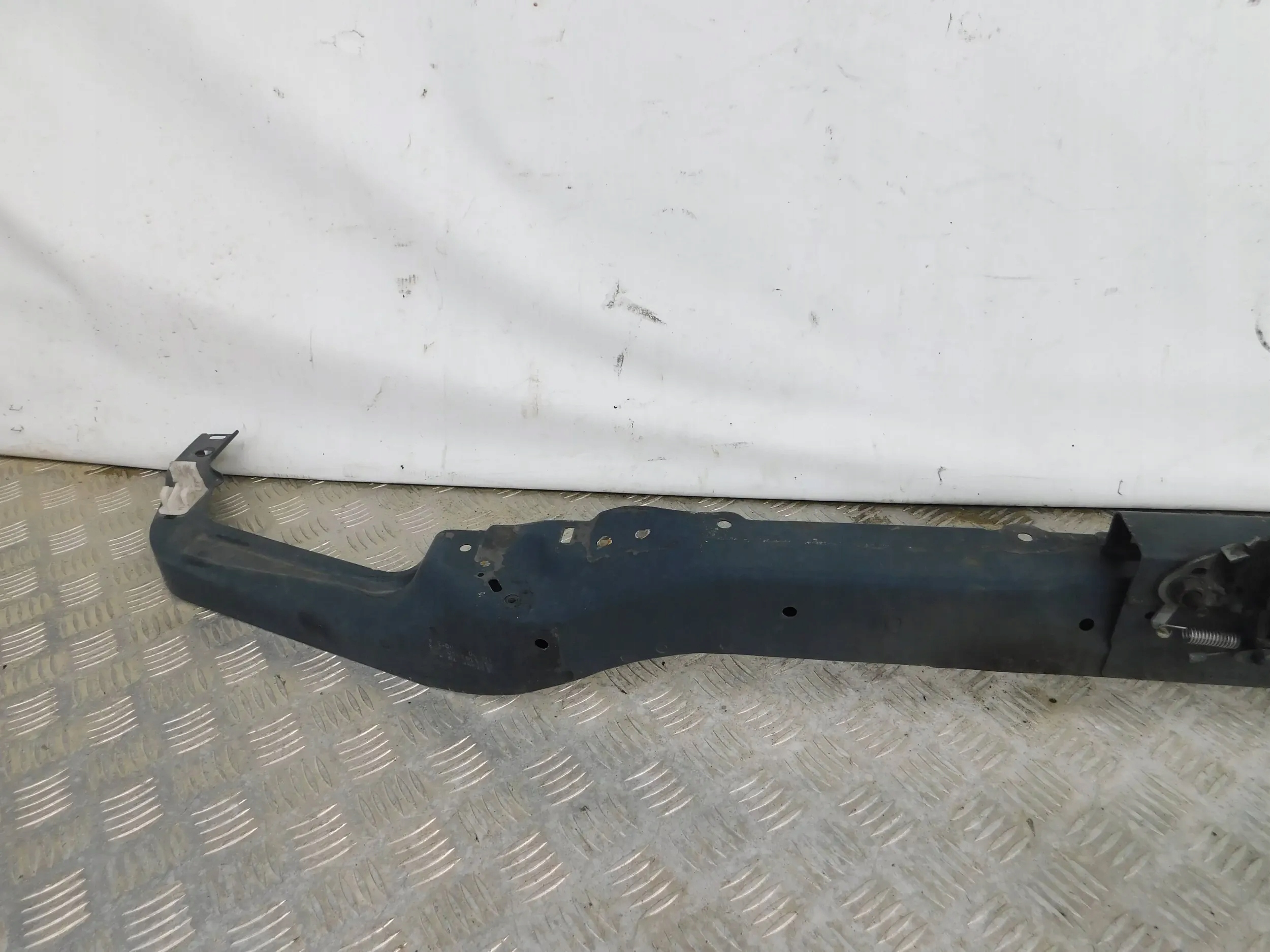 PAS ZAMKOWY VÝSTUHA CITROEN C4 PICASSO