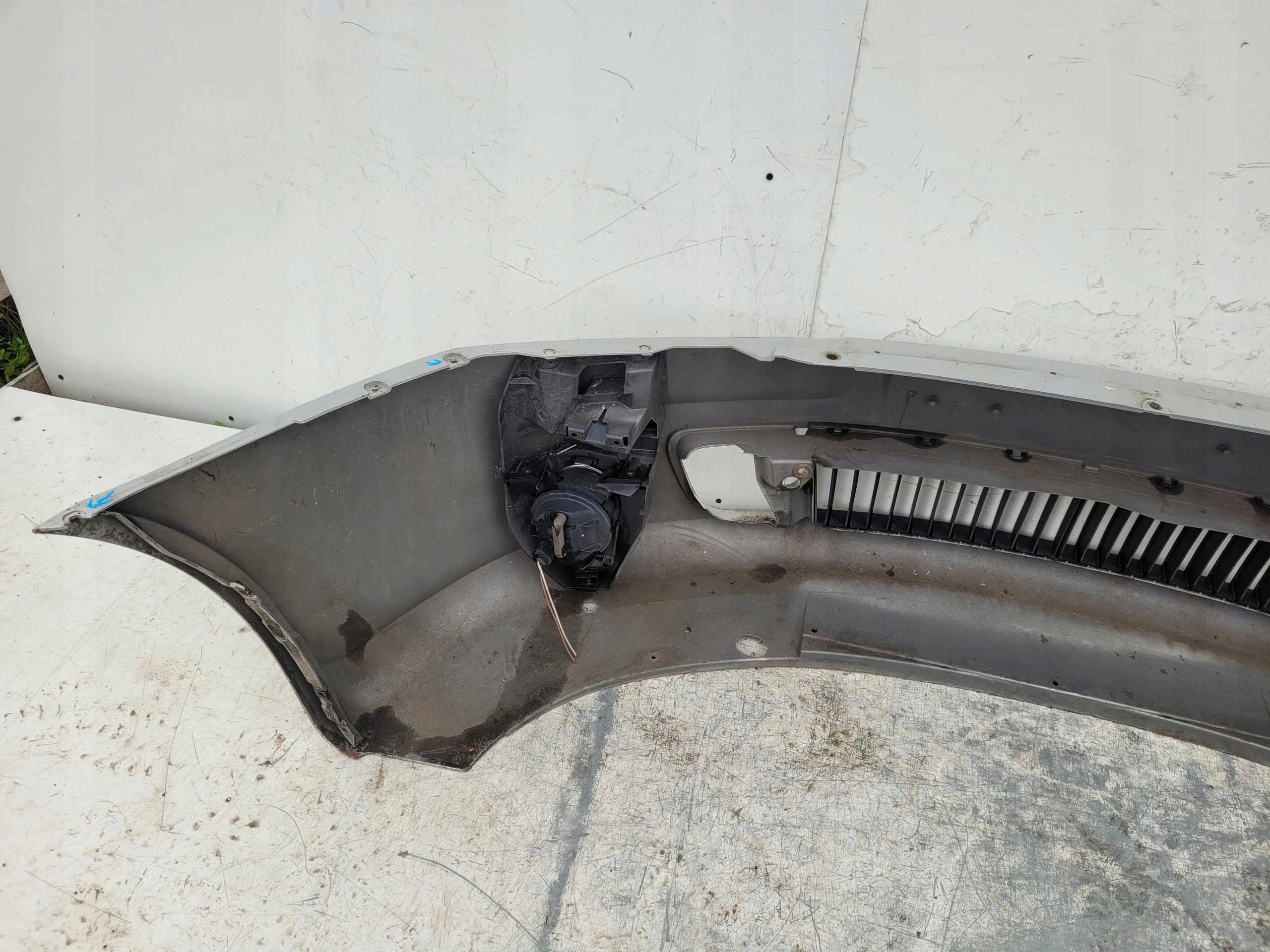 SKODA OCTAVIA II 2 RS PREDNÝ NÁRAZNÍK