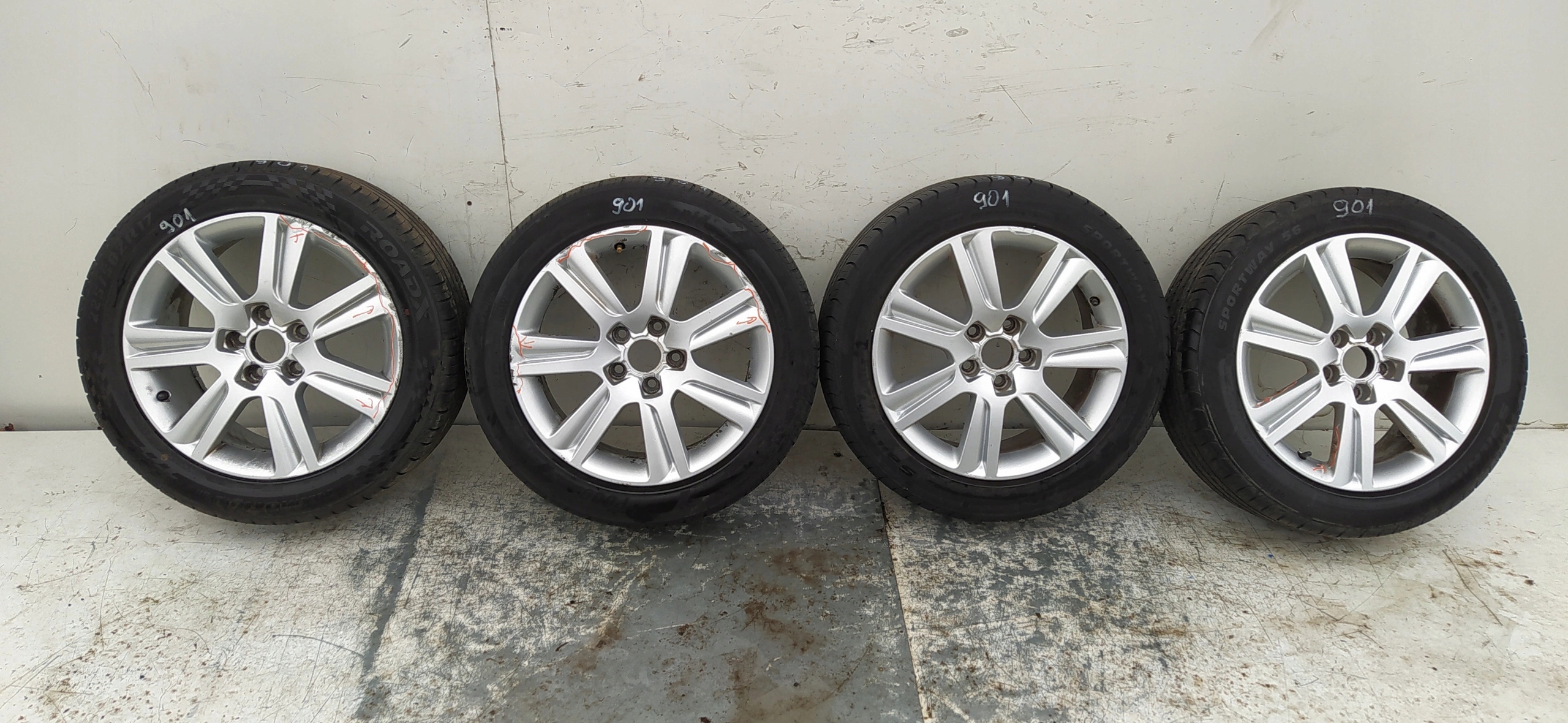 AUDI A4 B8 KOLESA 17“ 8K0601025CR